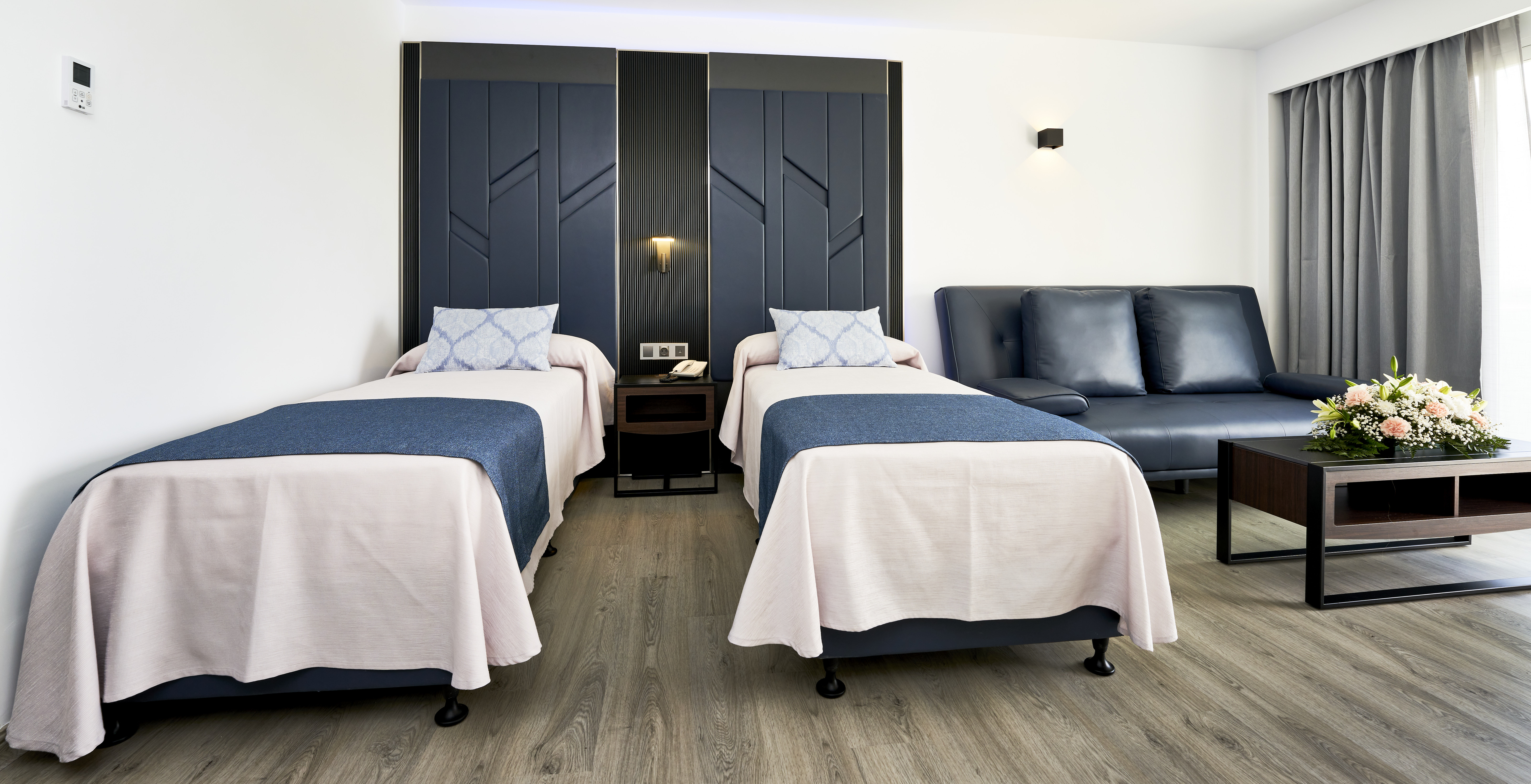 Double or Twin Deluxe