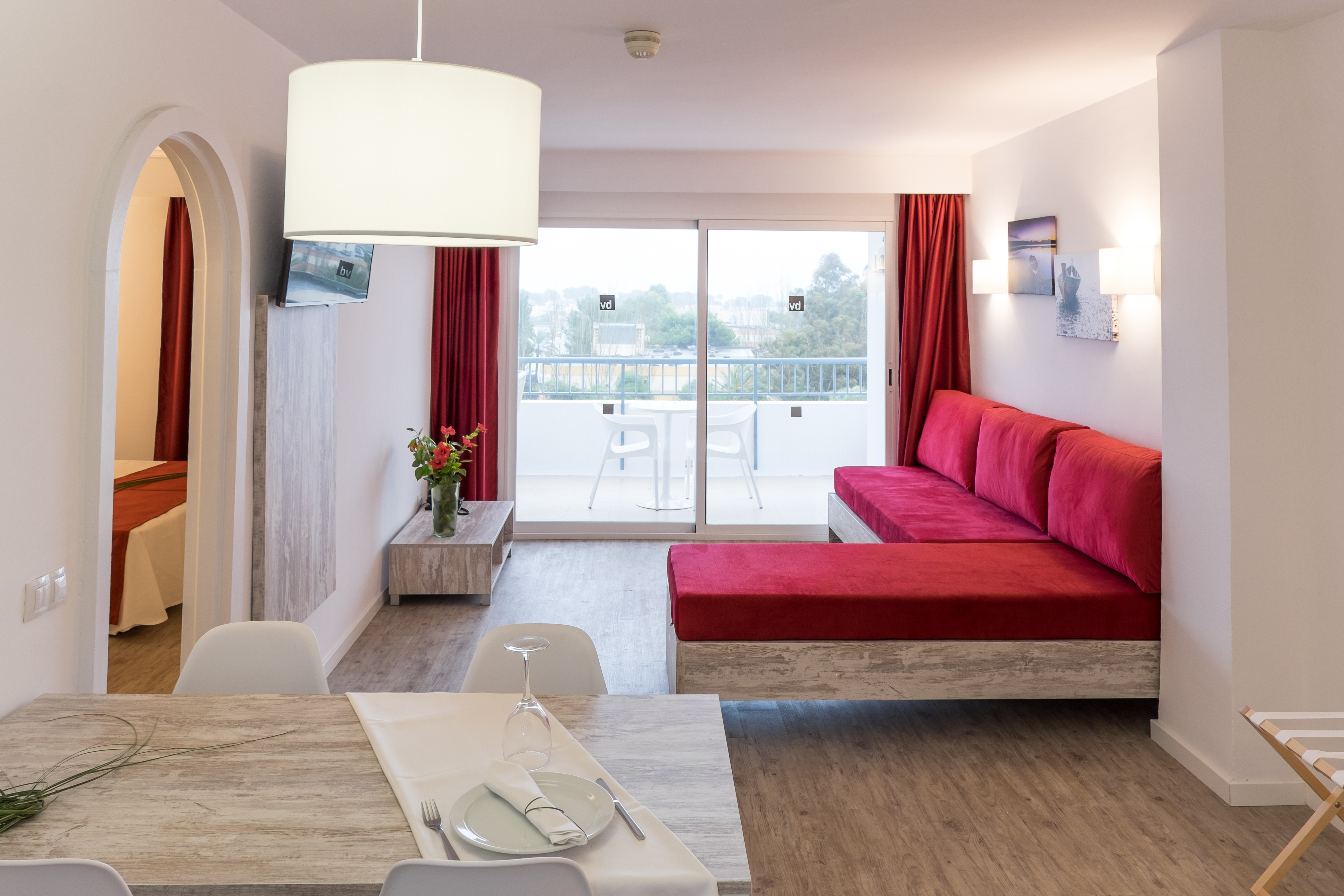 Apartment Capacity 3