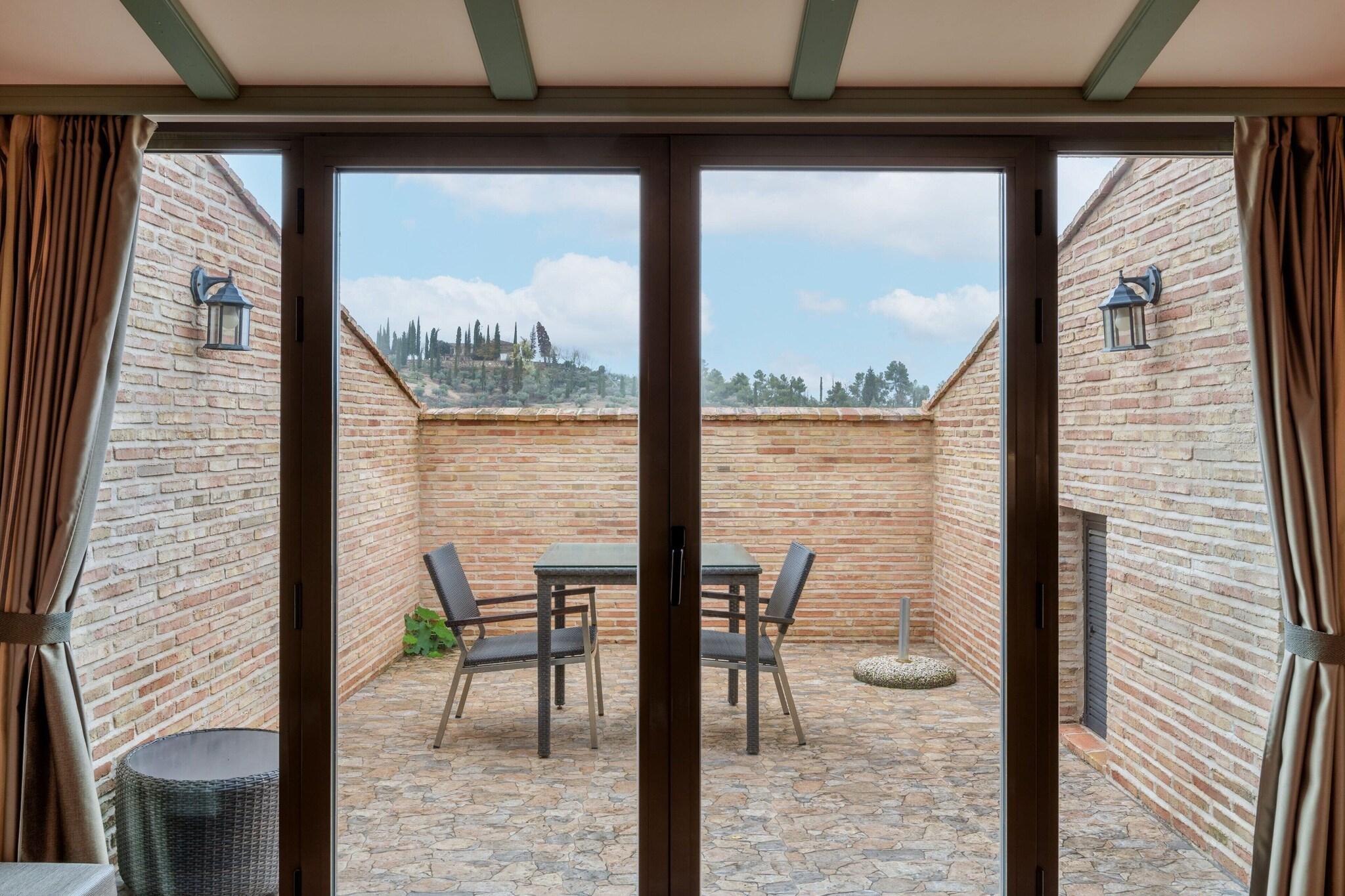 Double Superior King Bed