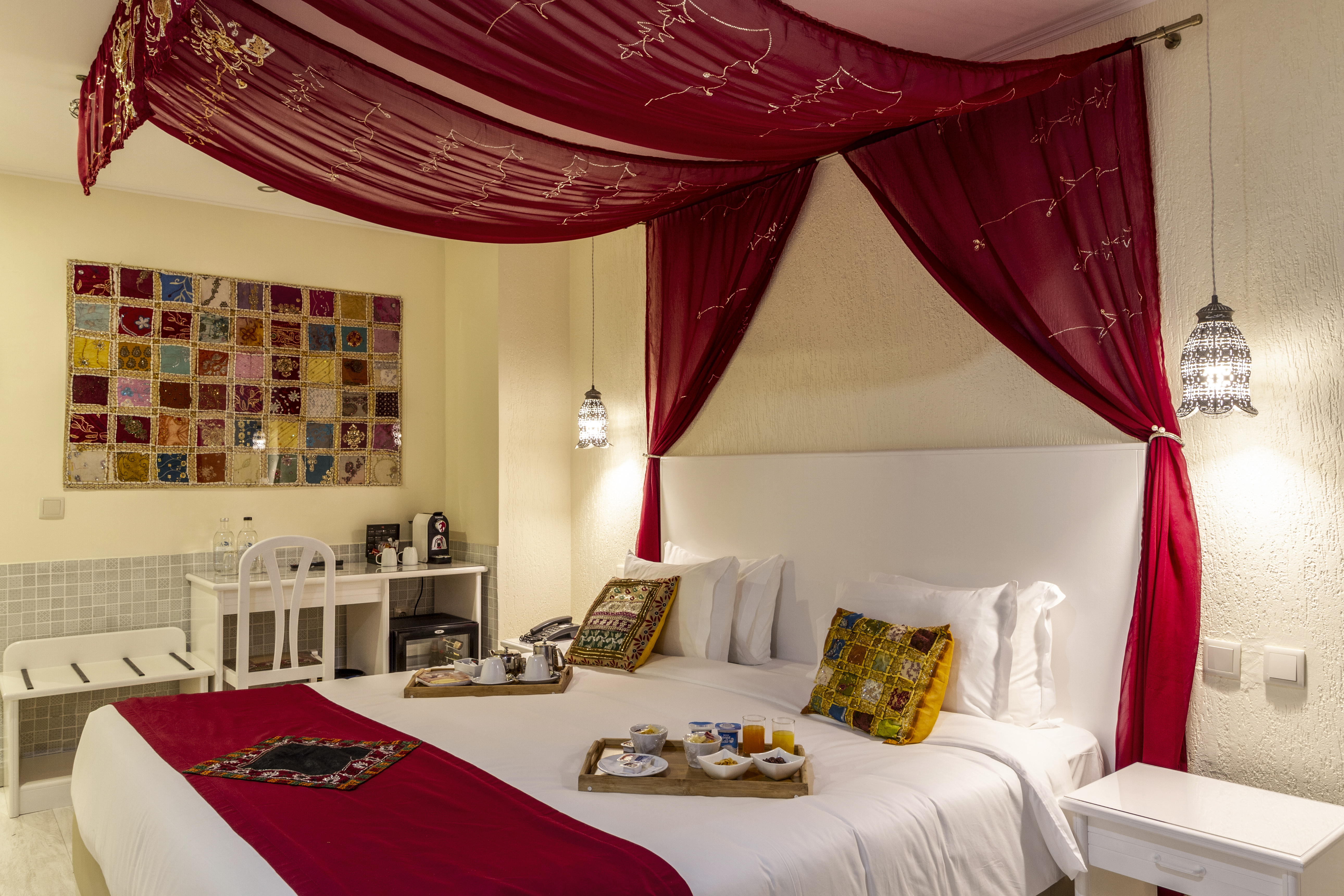 Double King Size Bed