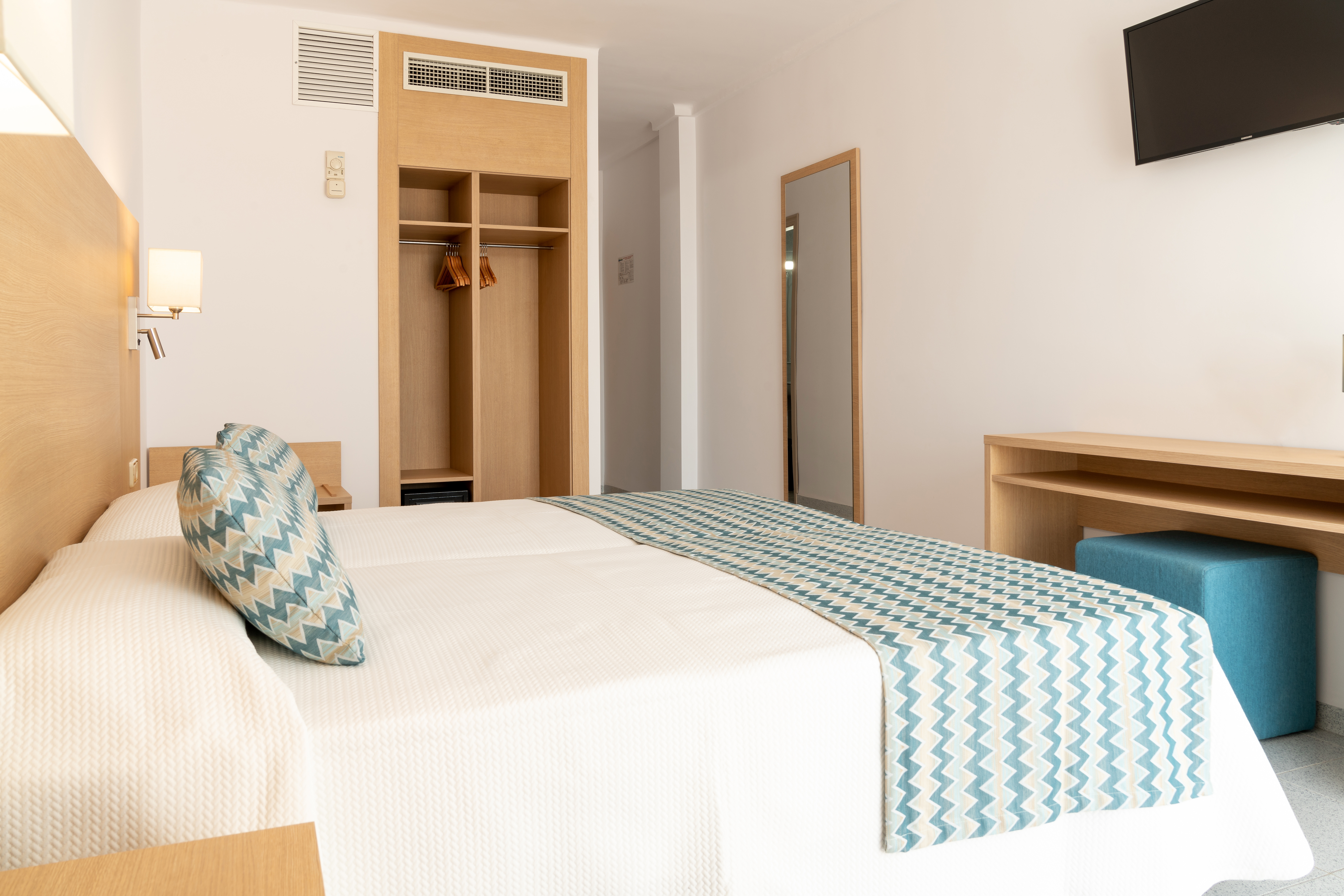 Double or Twin Superior