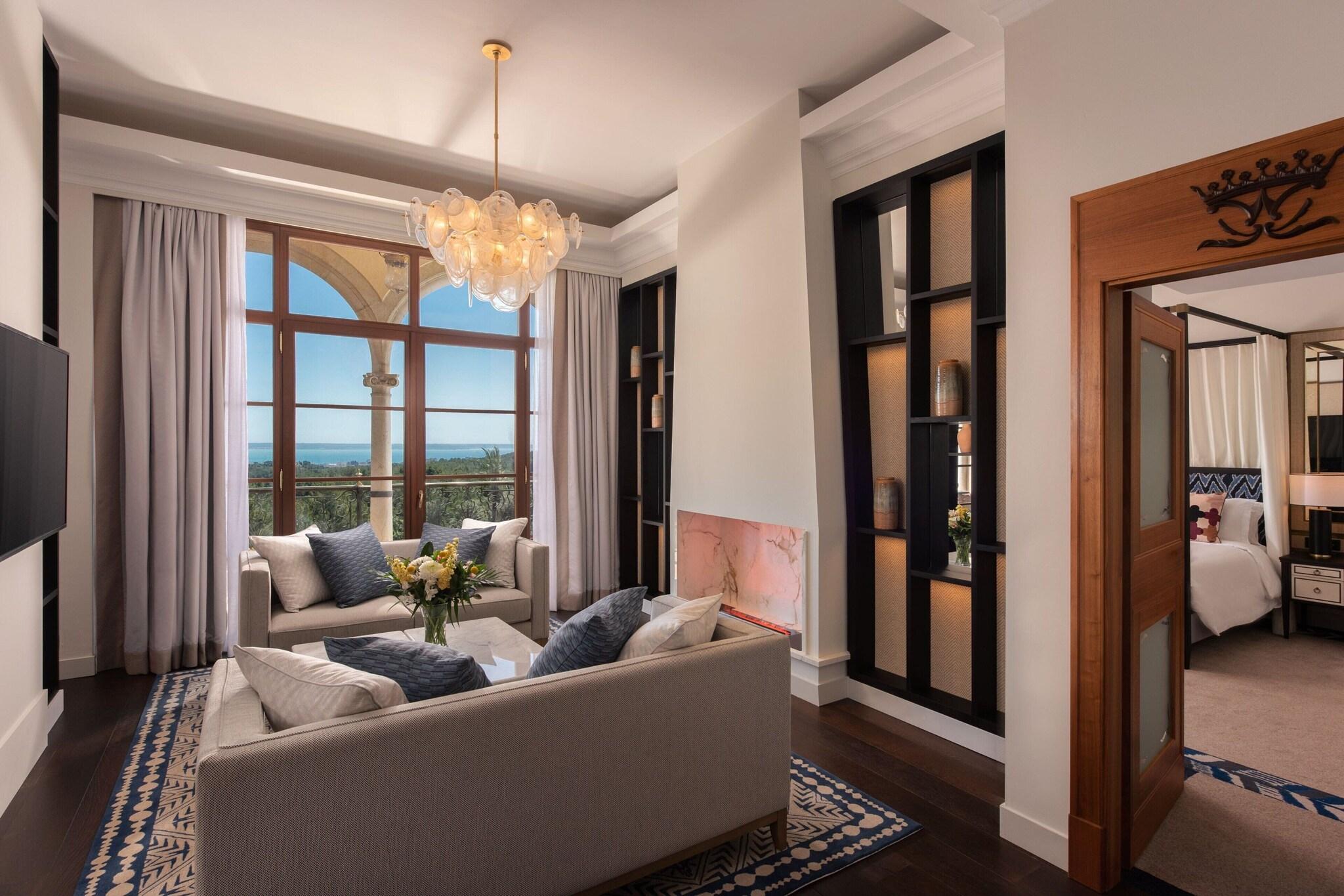 Suite Bay View King Bed