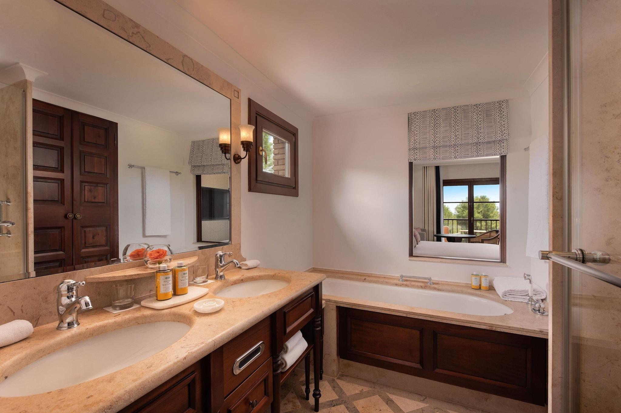 Double Grand with Views