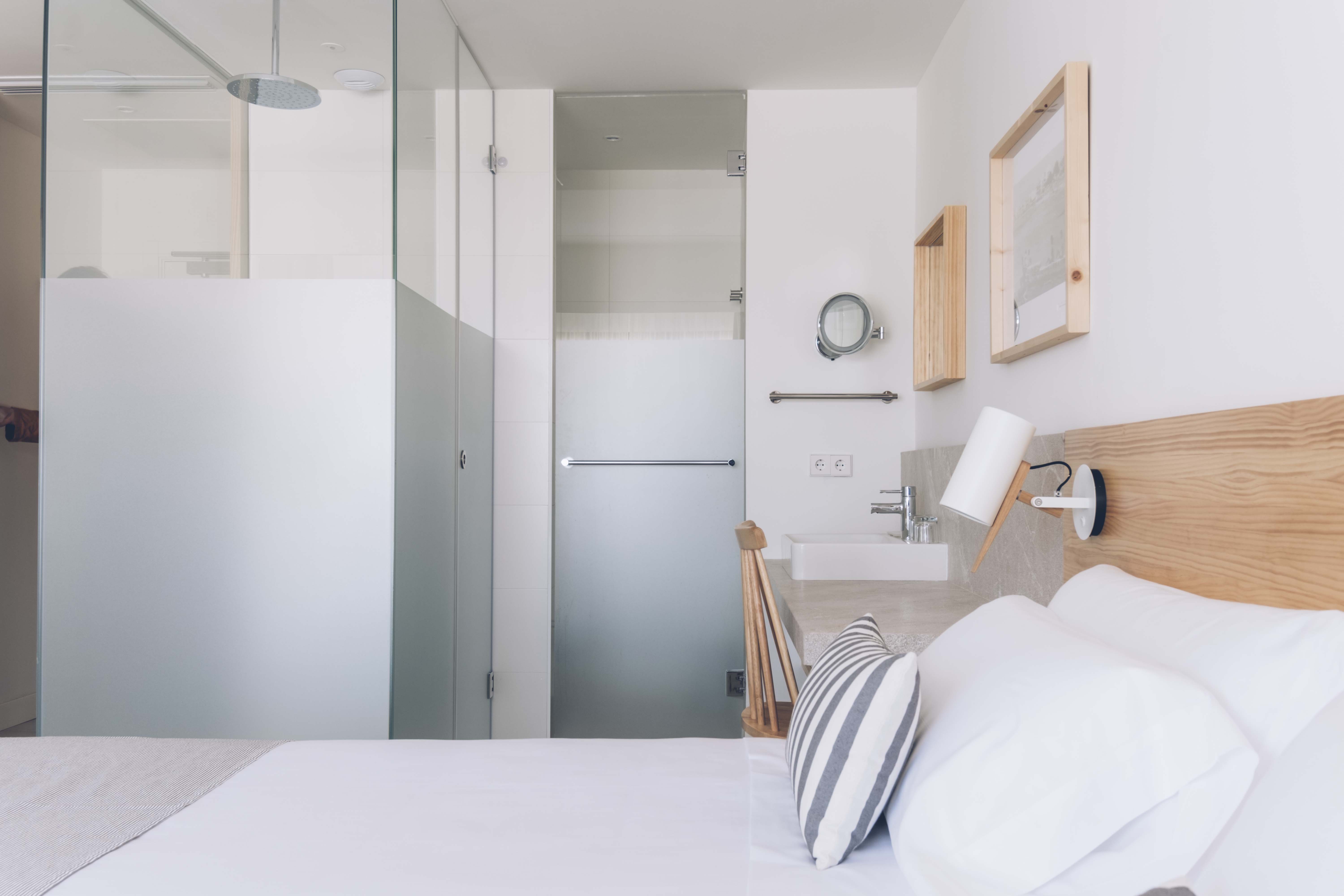 Double or Twin Side Sea View with Balcony