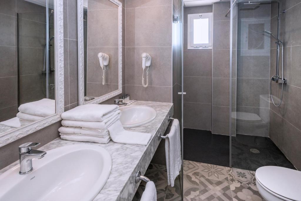 Family Room Standard