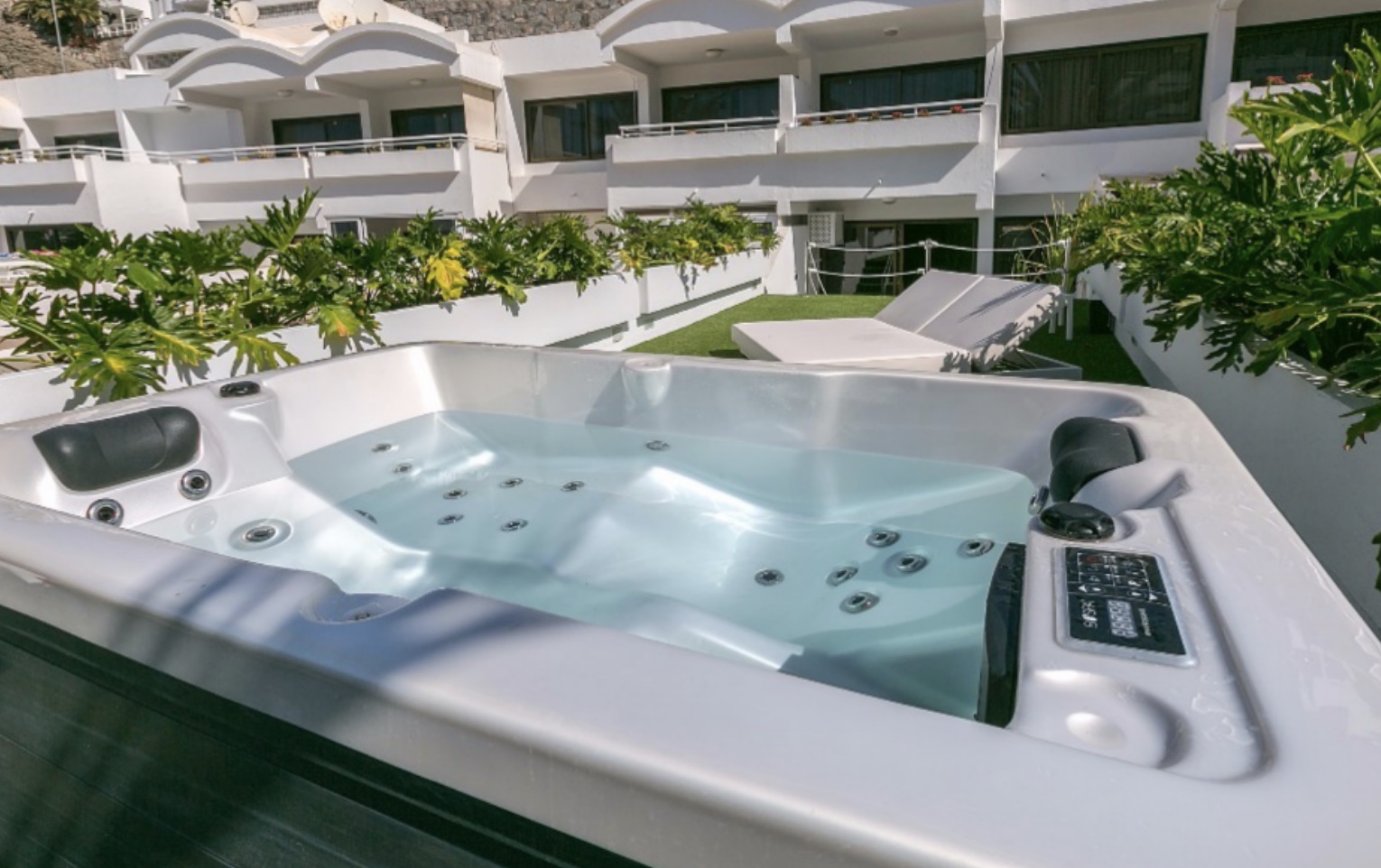 Suite Deluxe with Jacuzzi