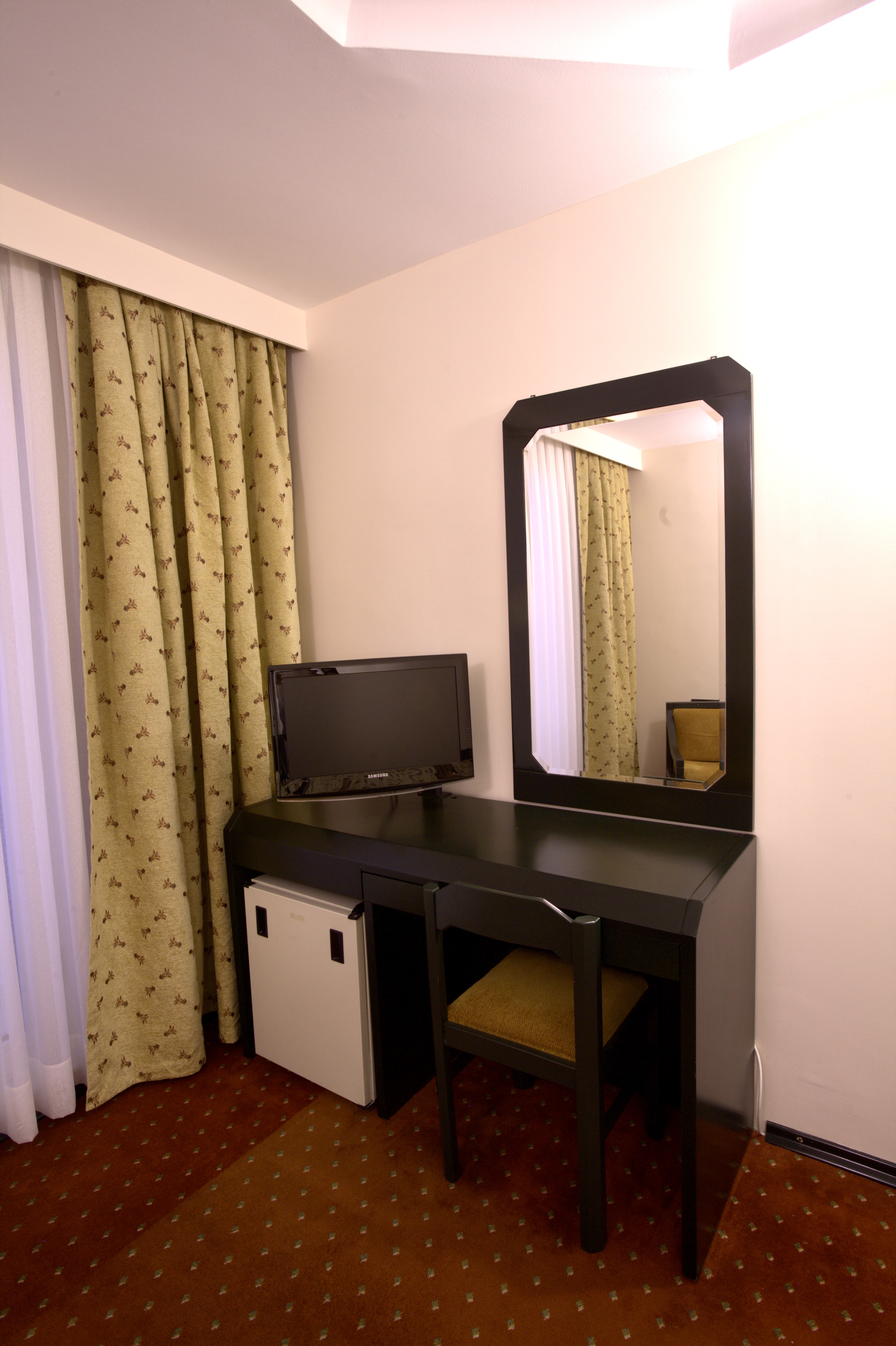 Double One Bedroom One Bathroom