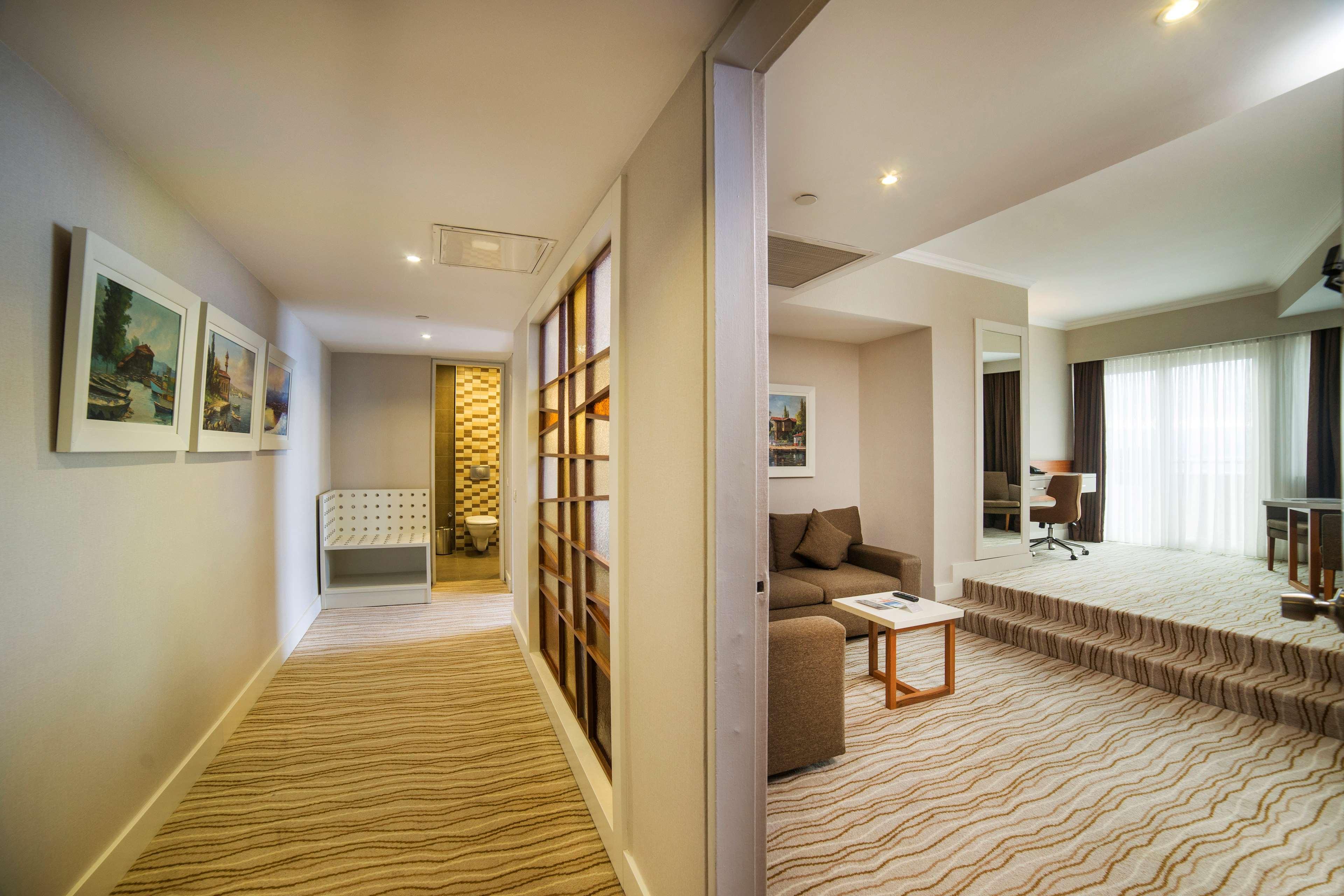 Suite Sea View with Balcony