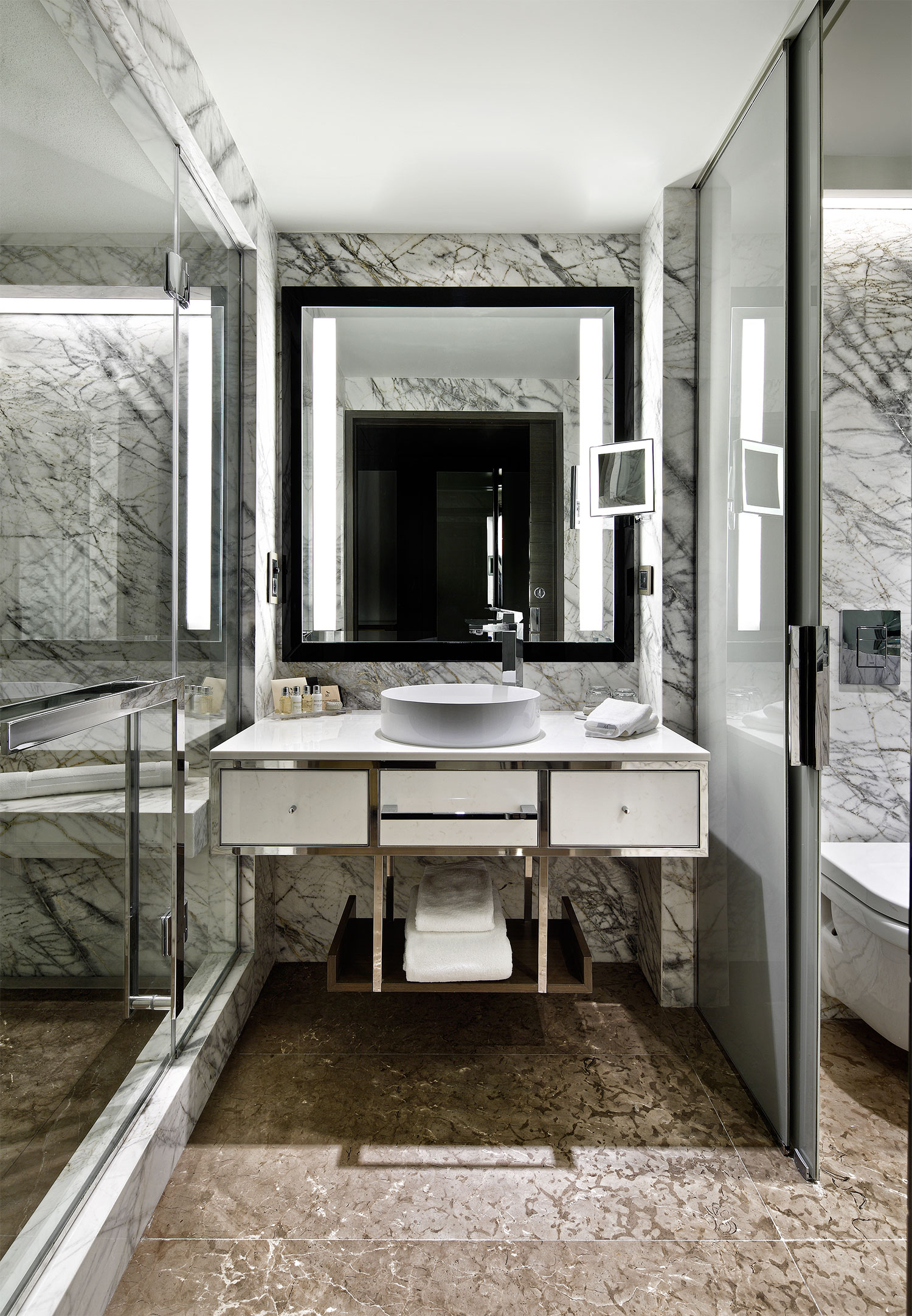 Double Club Land View