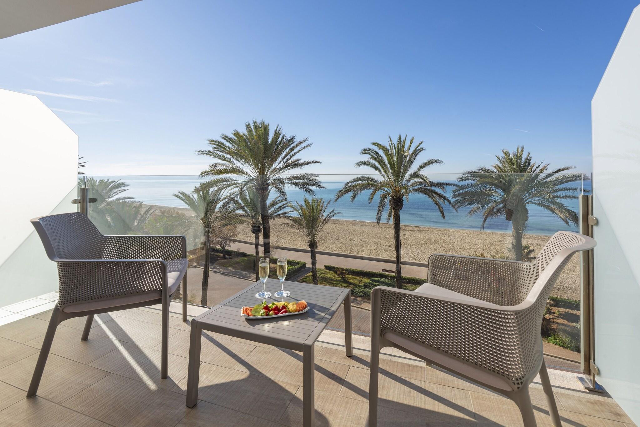 Junior Suite Sea View with Balcony