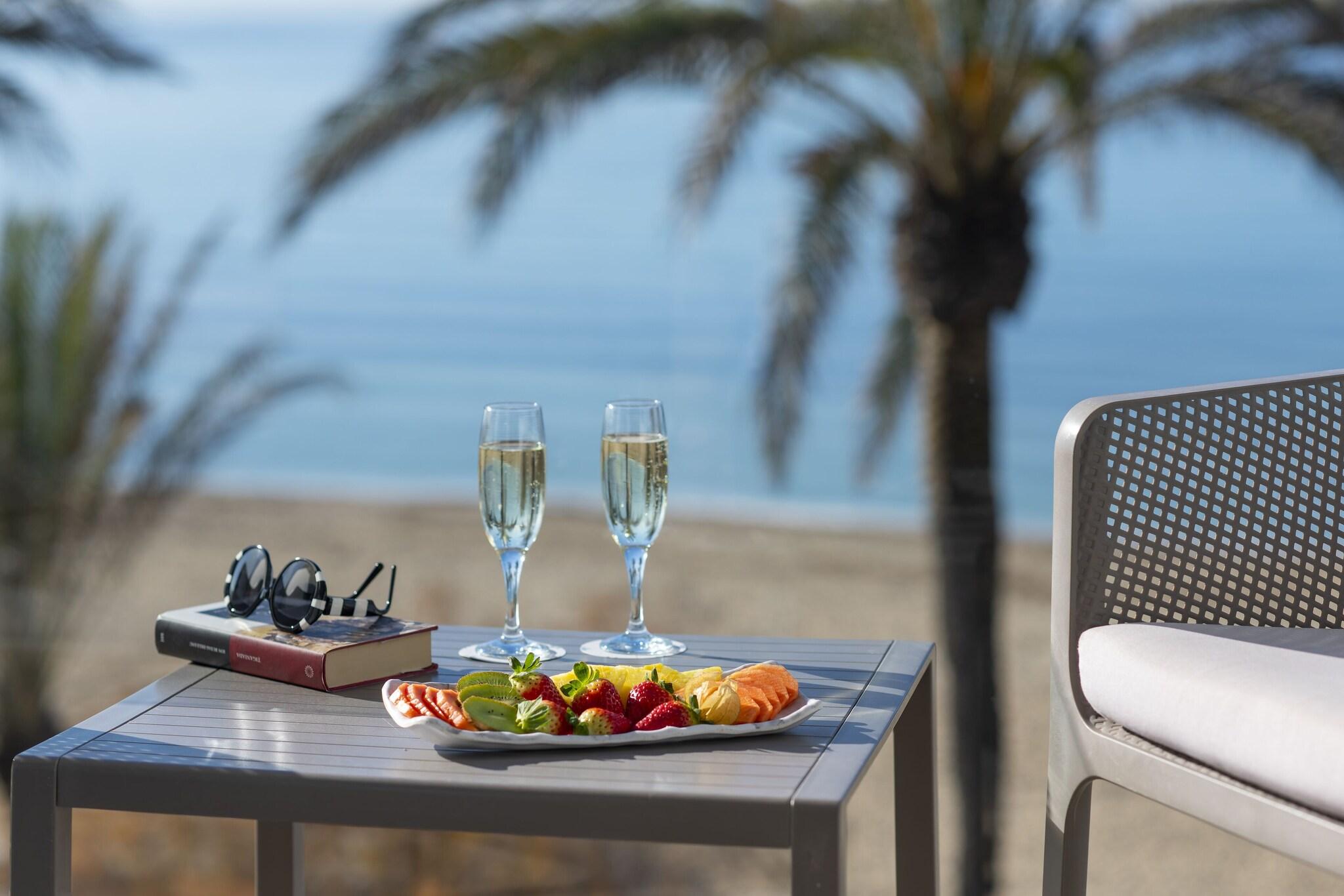 Junior Suite Sea View with Balcony