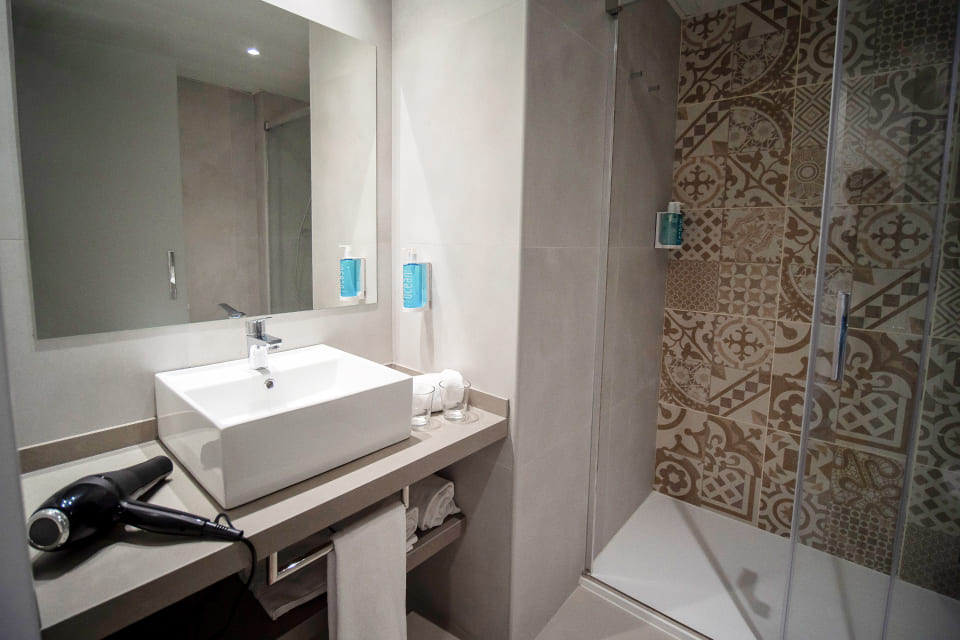 Double or Twin Superior