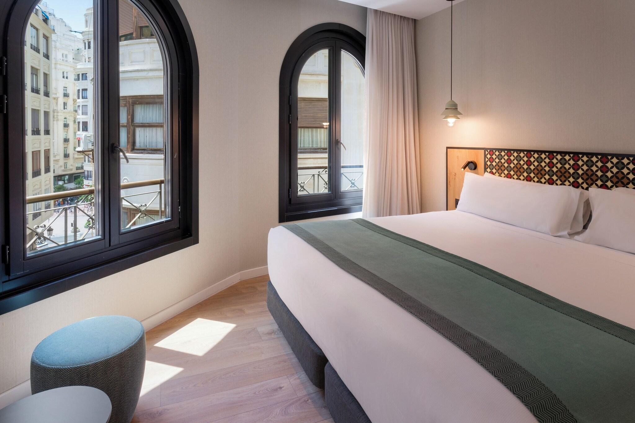 Double Single Premium