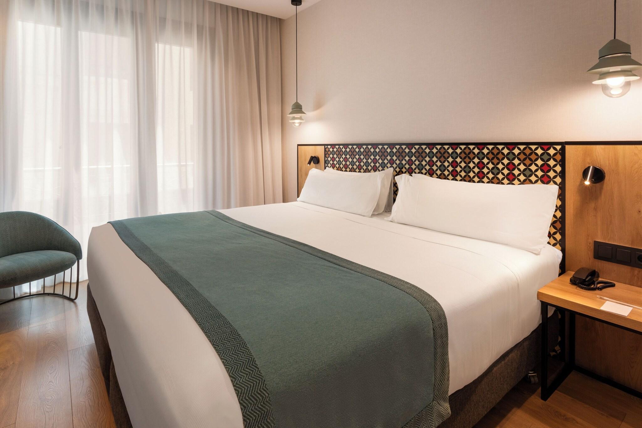 Double Single Premium