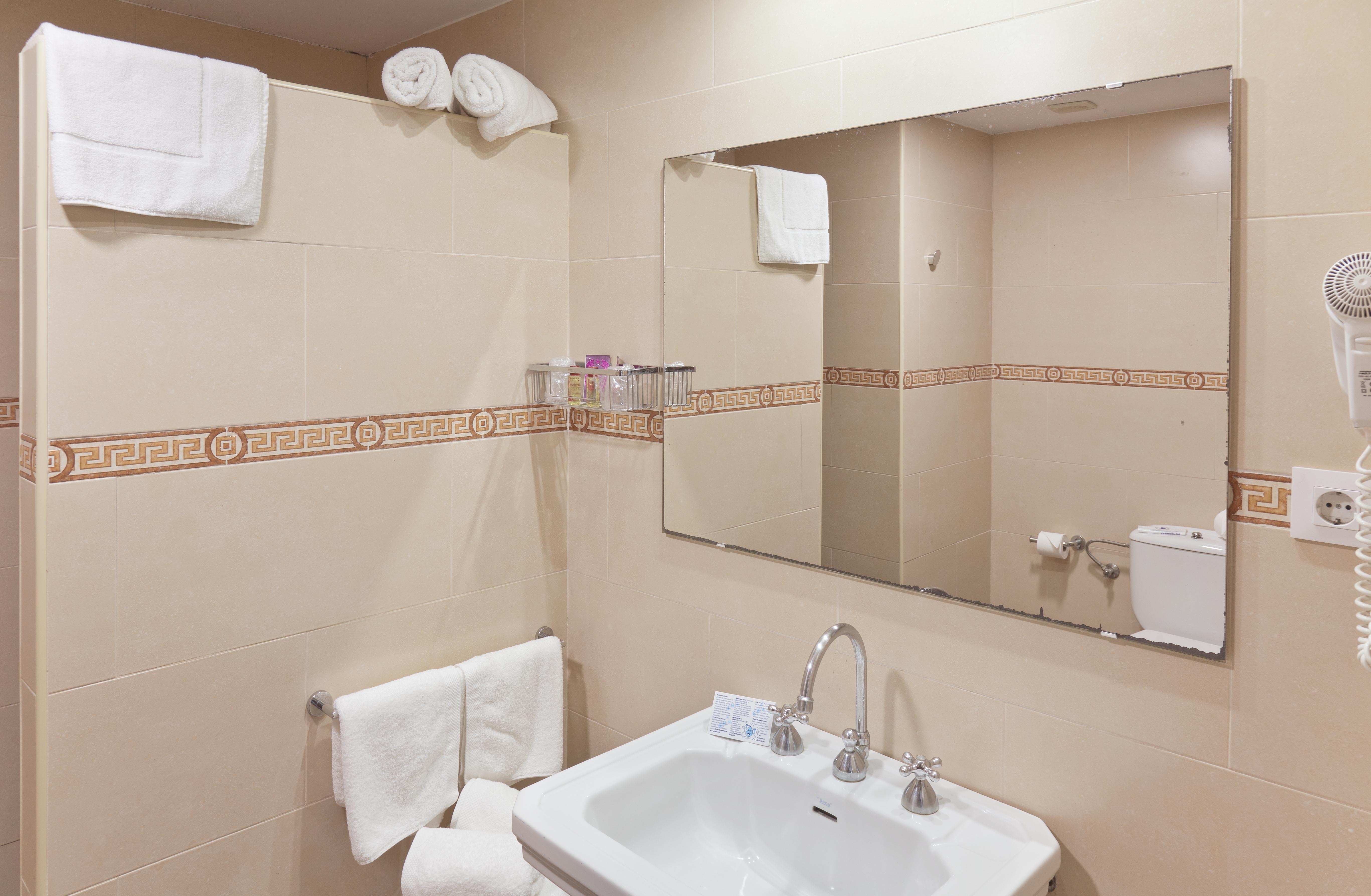 Double or Twin Sea View