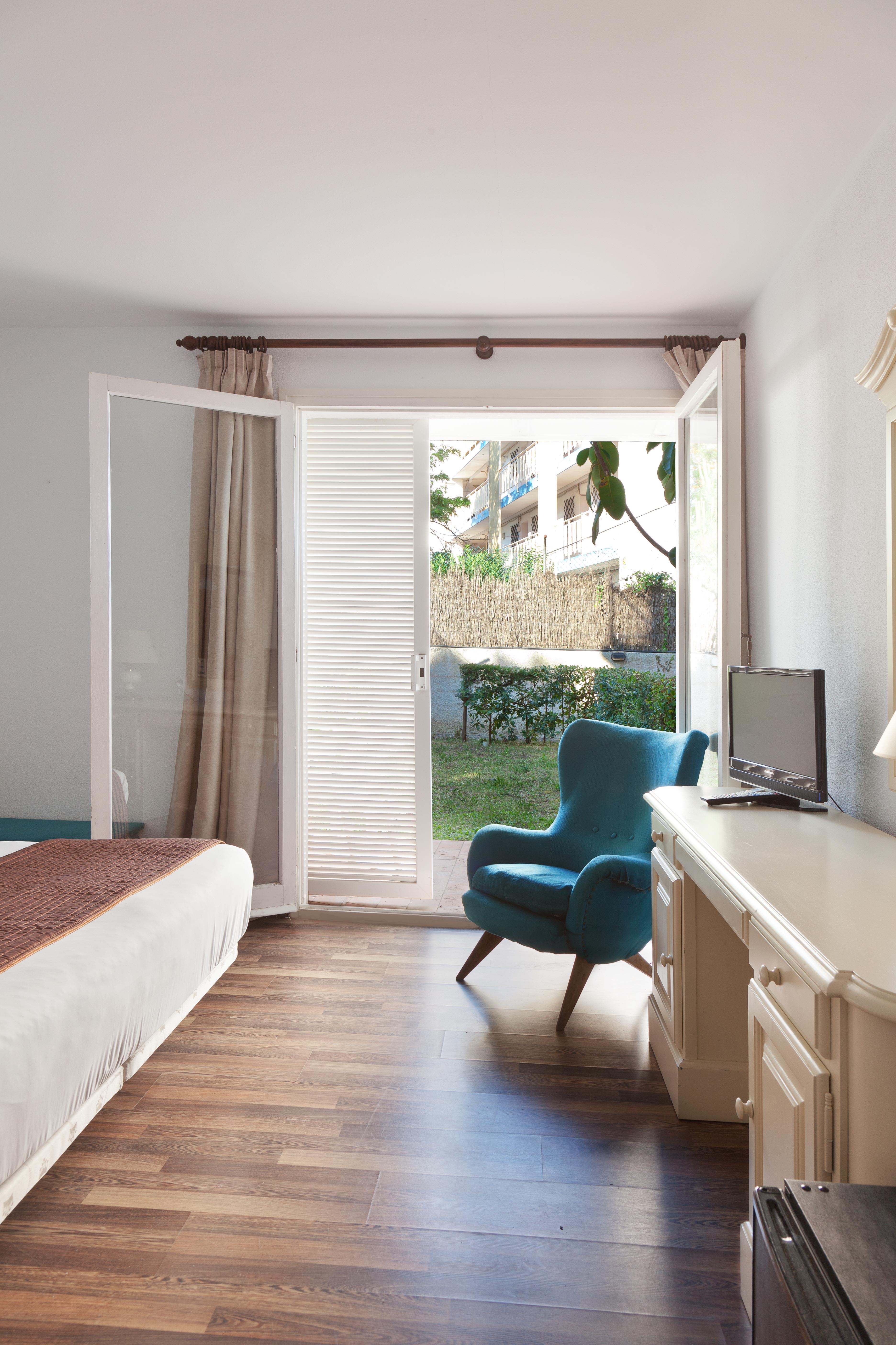 Double or Twin Sea View