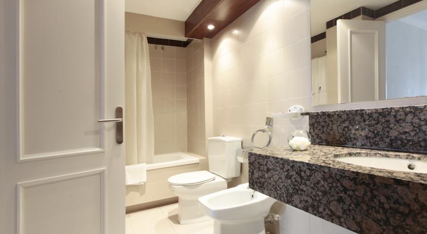 Double or Twin Sea View