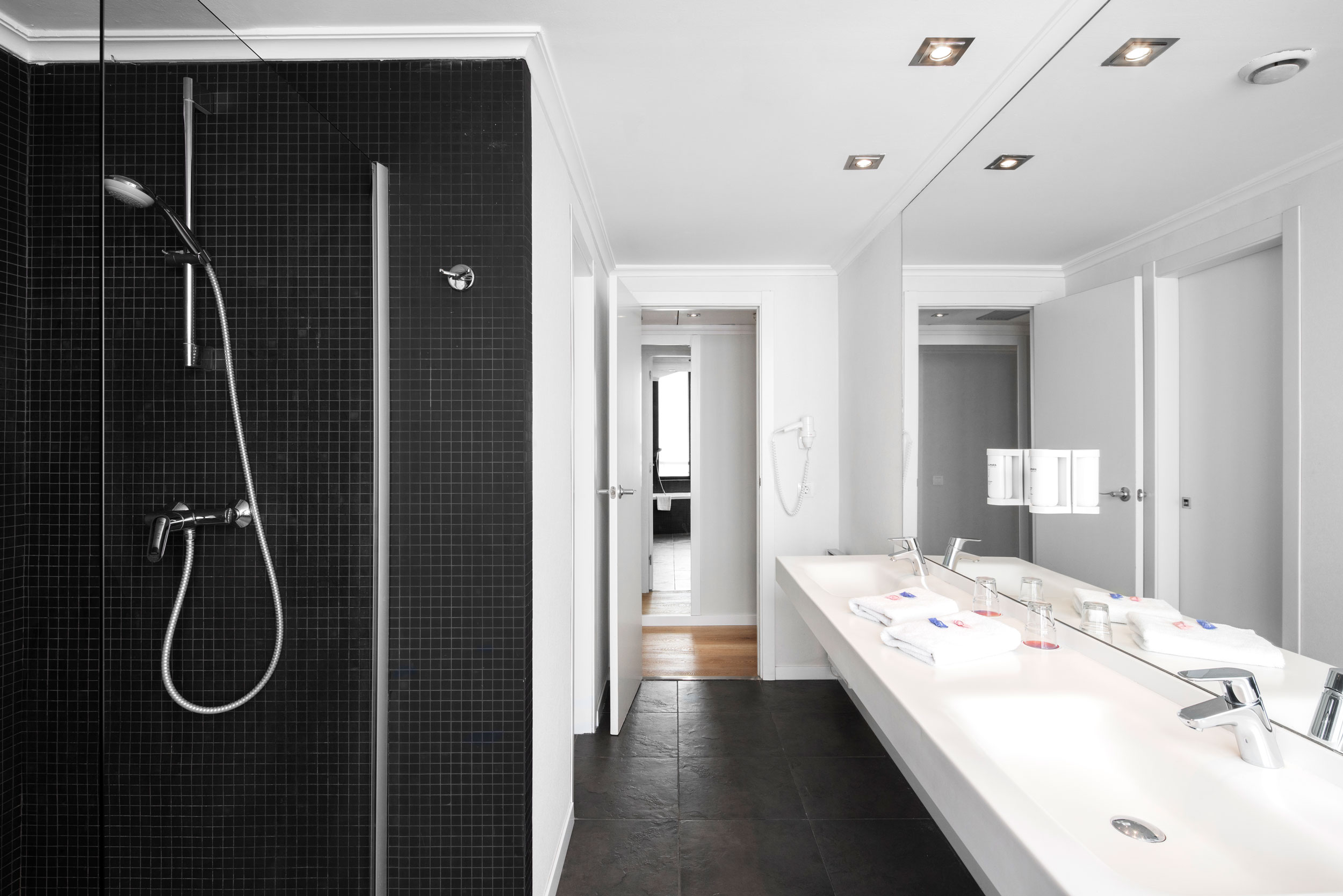 Junior Suite Capacity 4