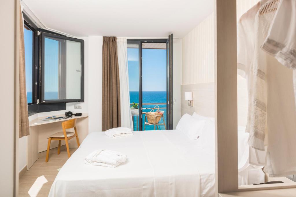 Double Single Sea View