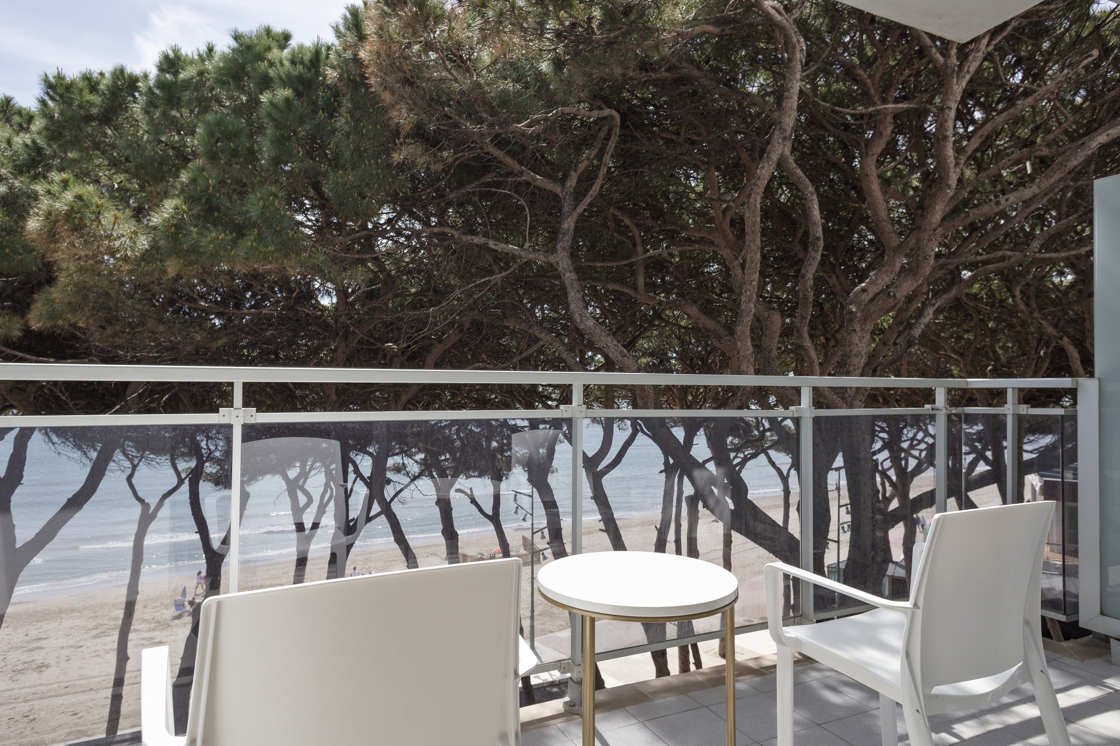 Double Single Superior