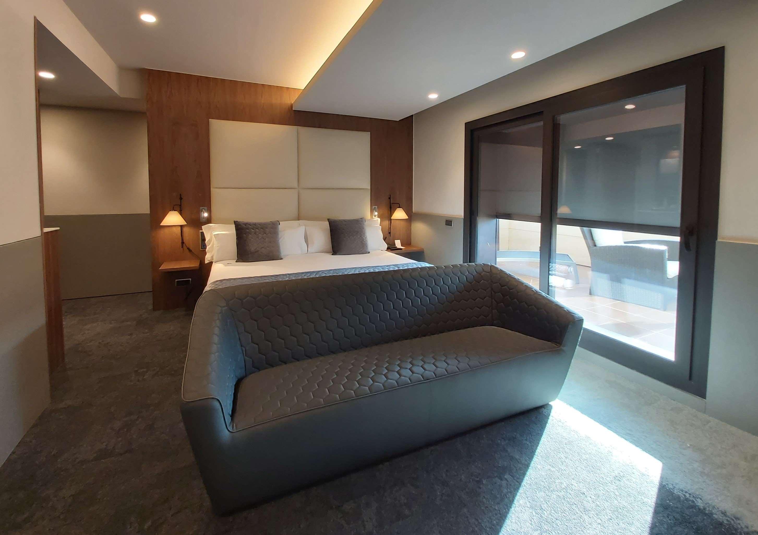 Suite Superior King Bed