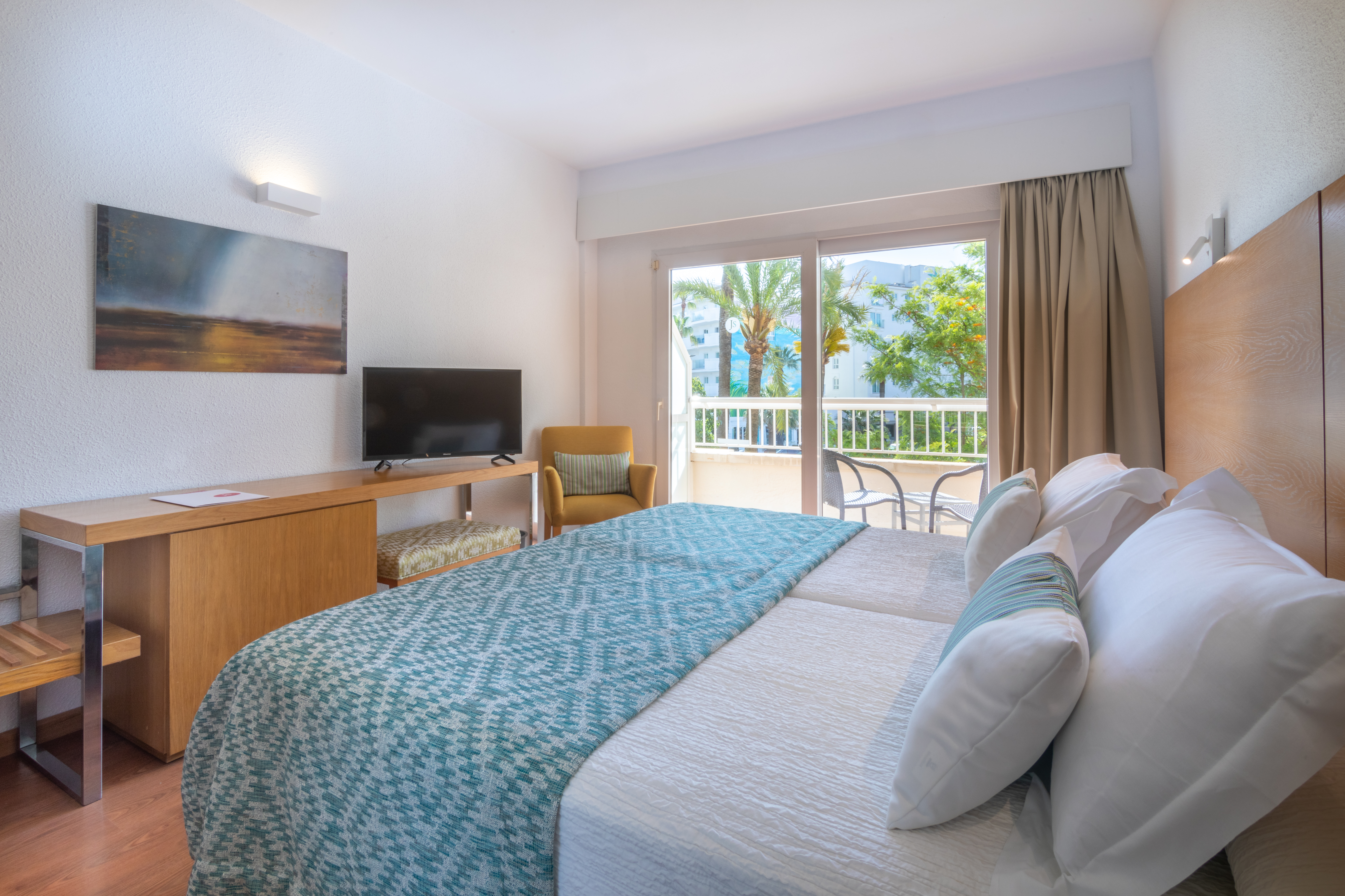 Double or Twin with Balcony