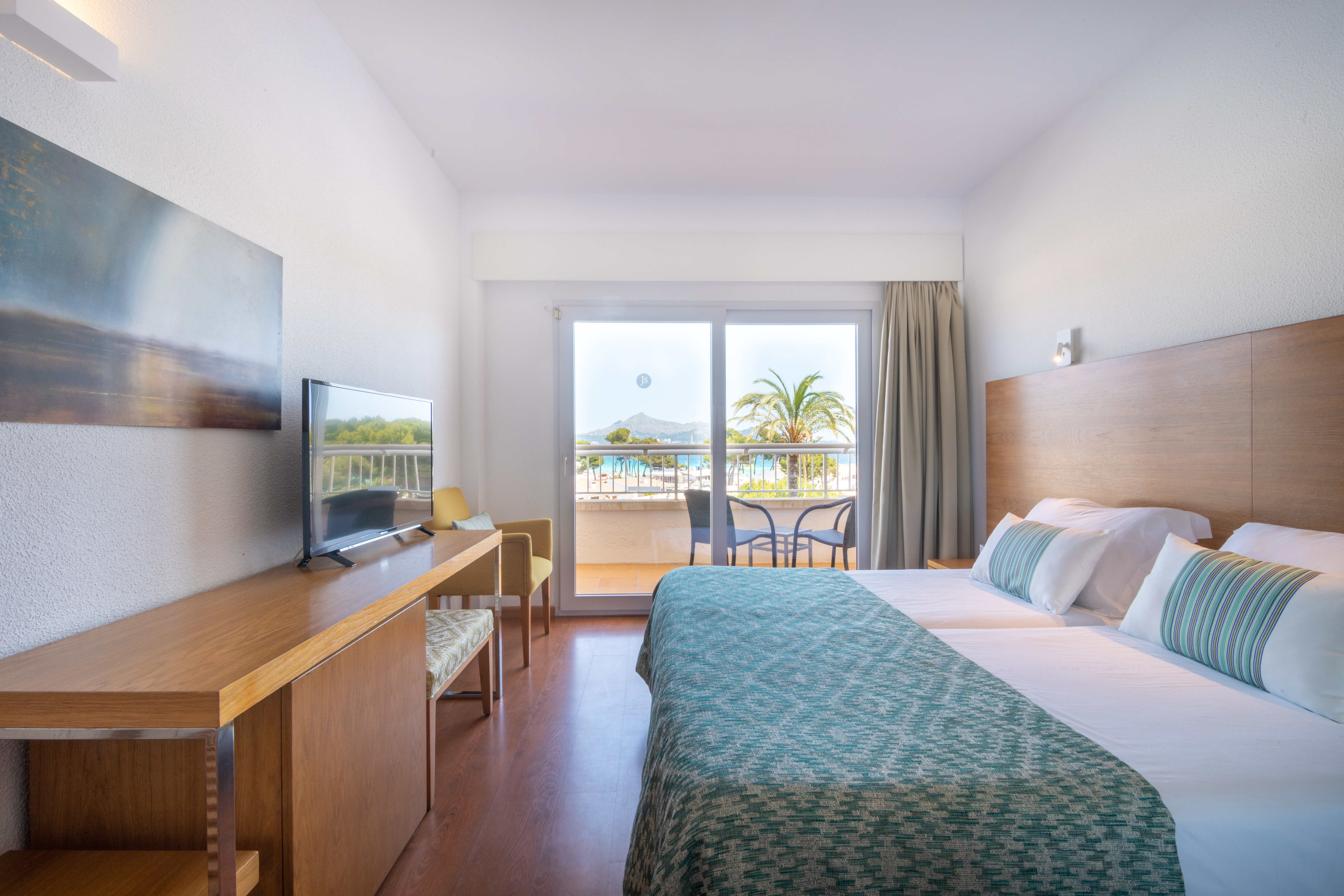 Double or Twin with Balcony