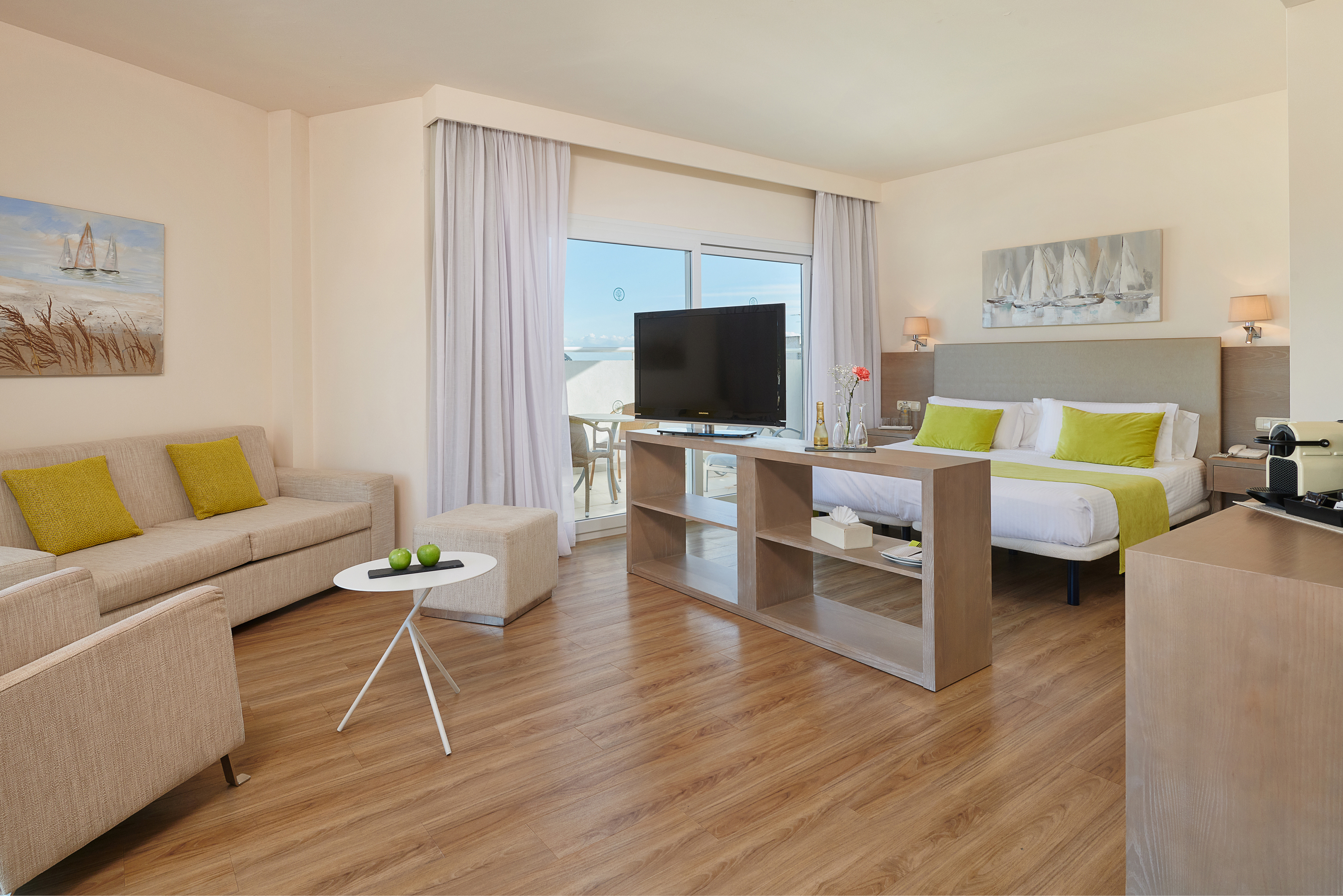 Junior Suite Side Sea View