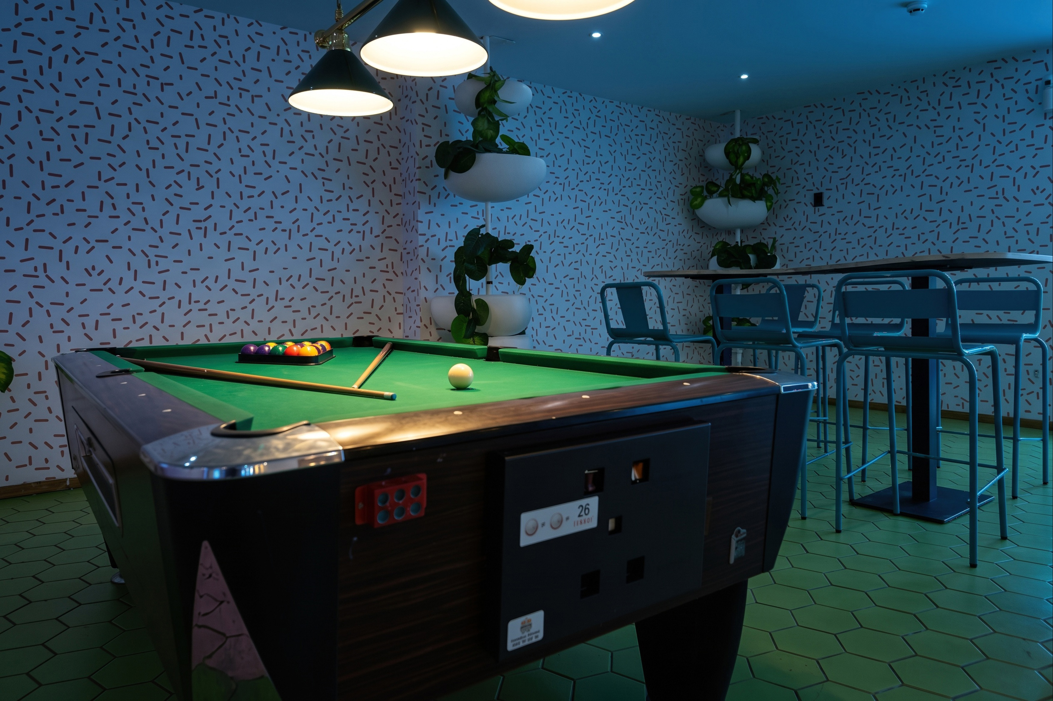 Bar