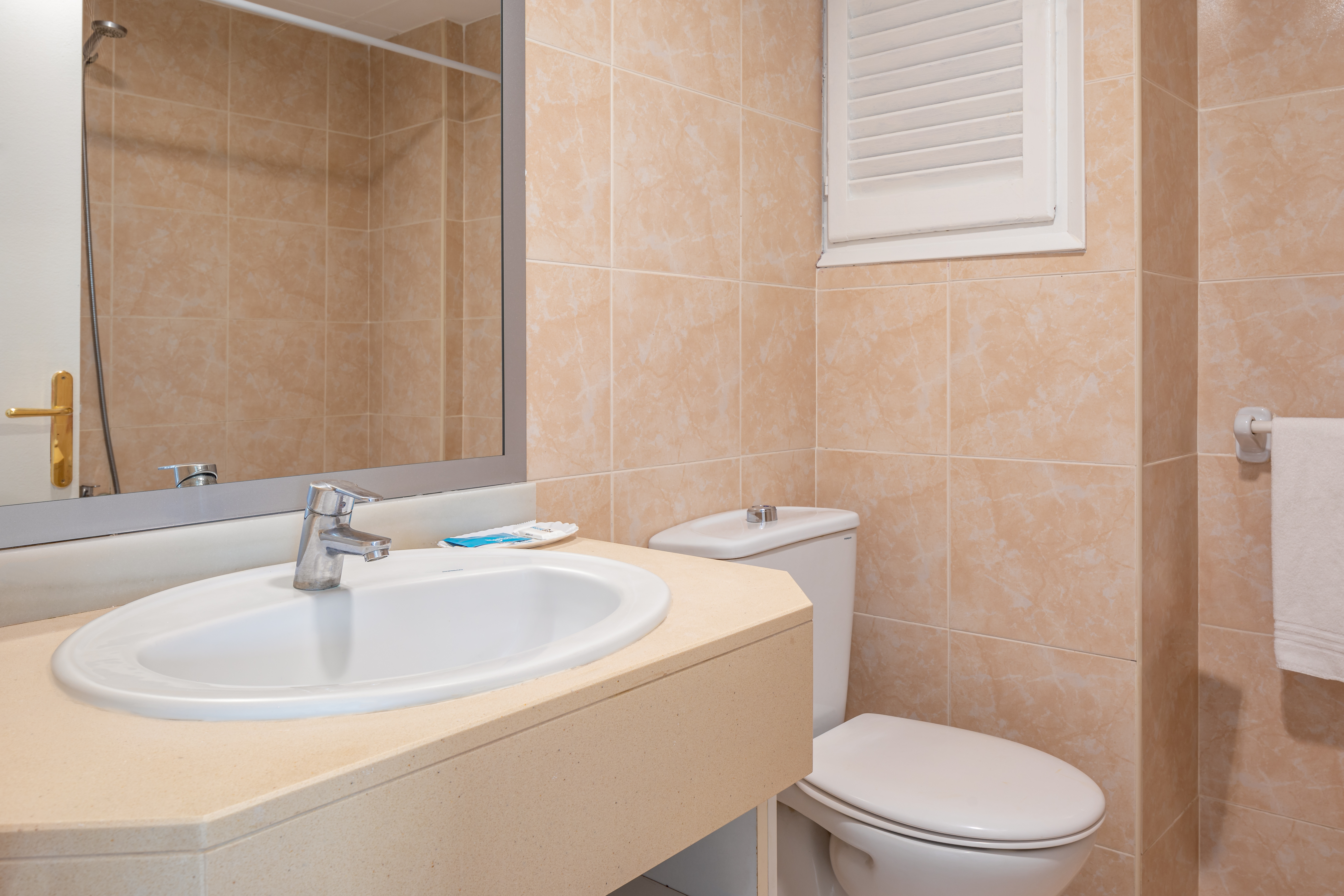 Double or Twin Capacity 2