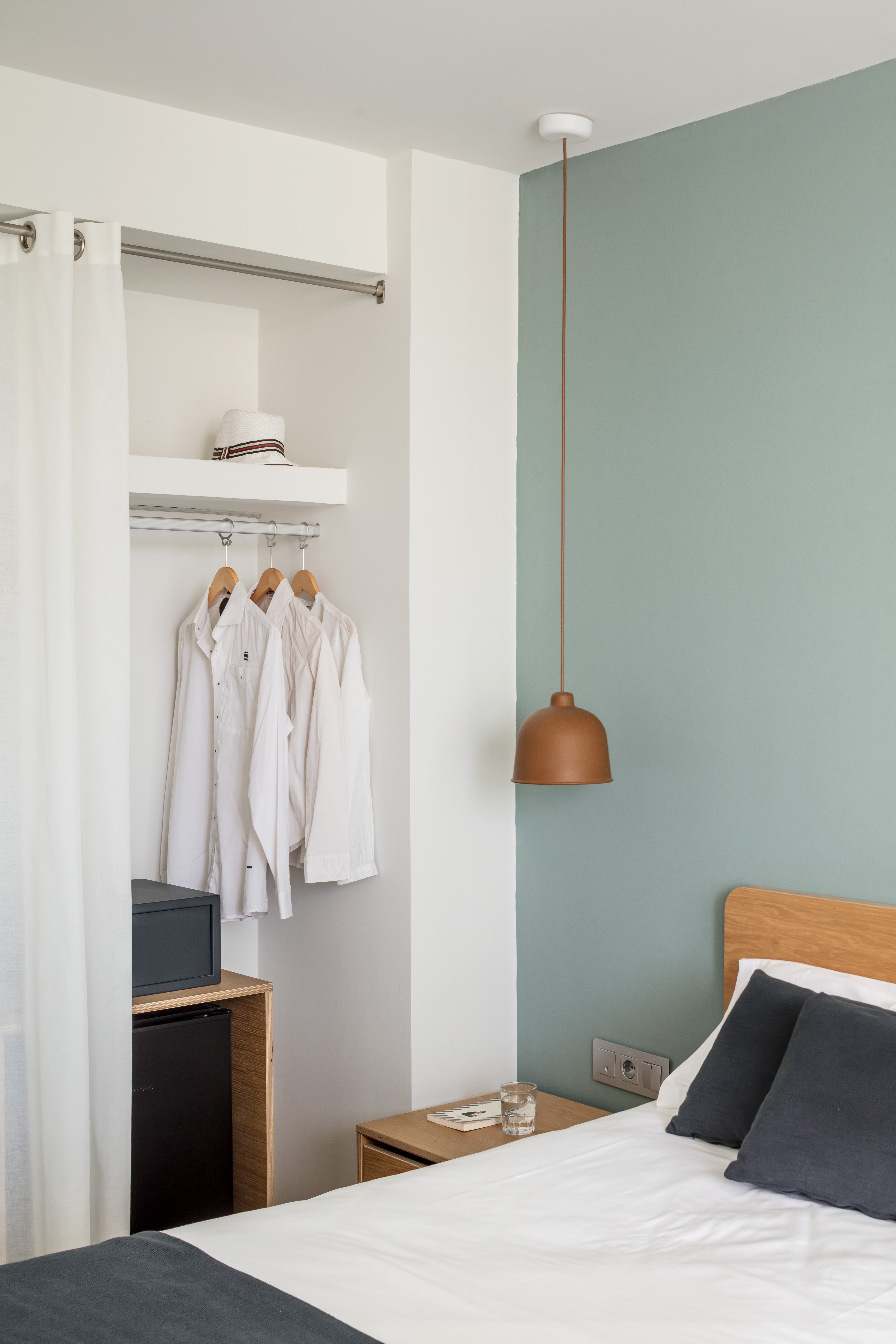 Double Single Premium