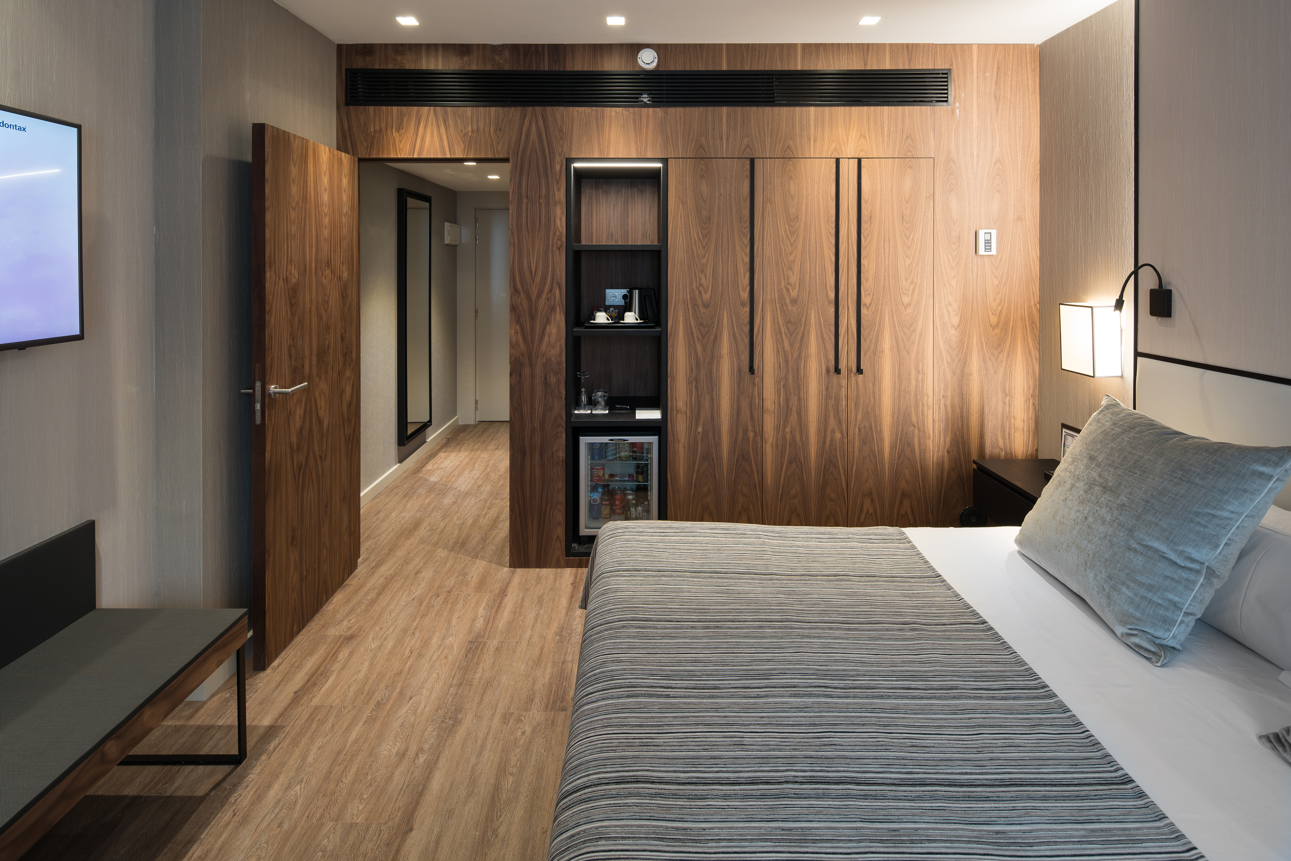 Double Single Premium