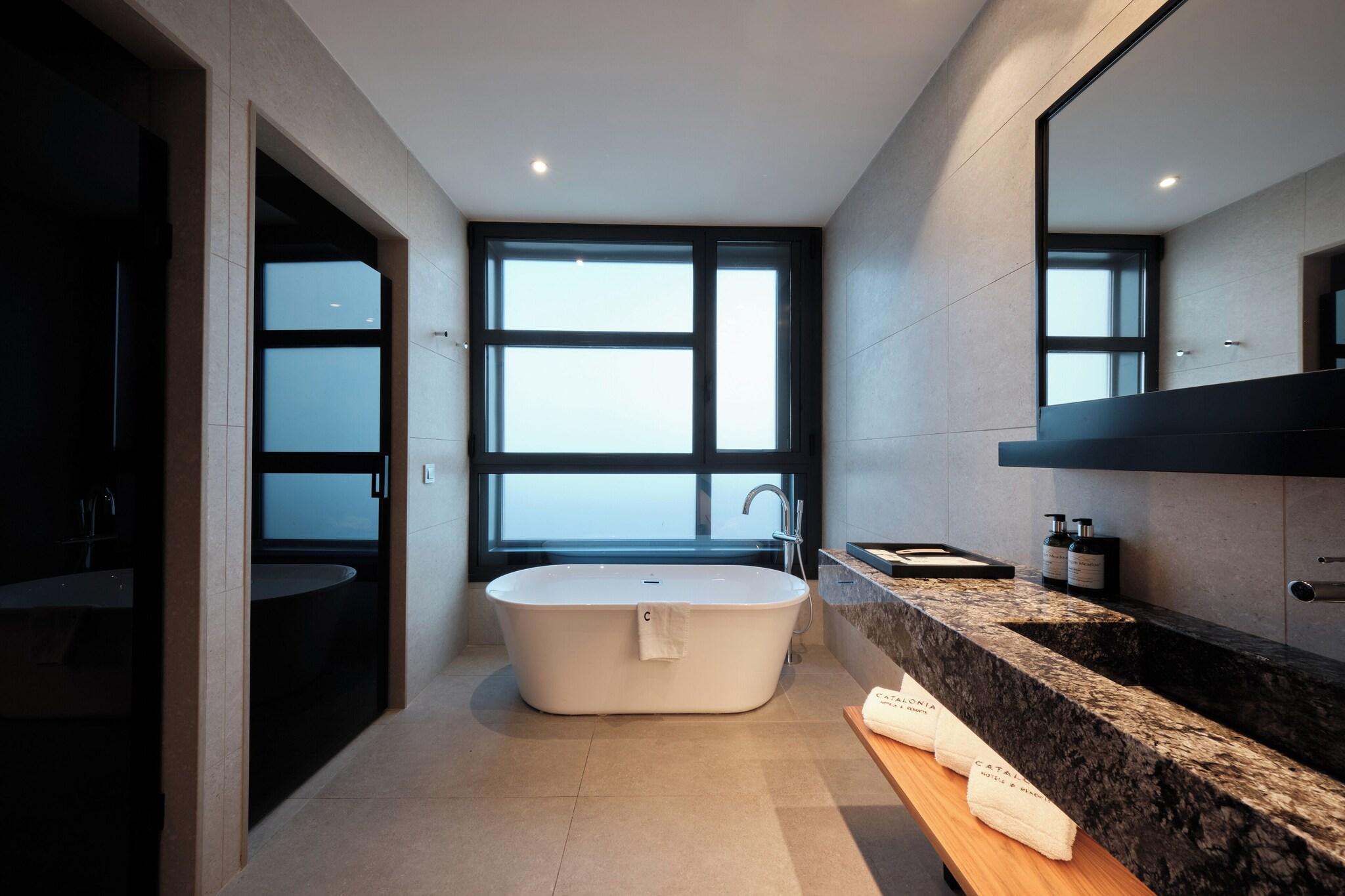 Suite with Double Bed