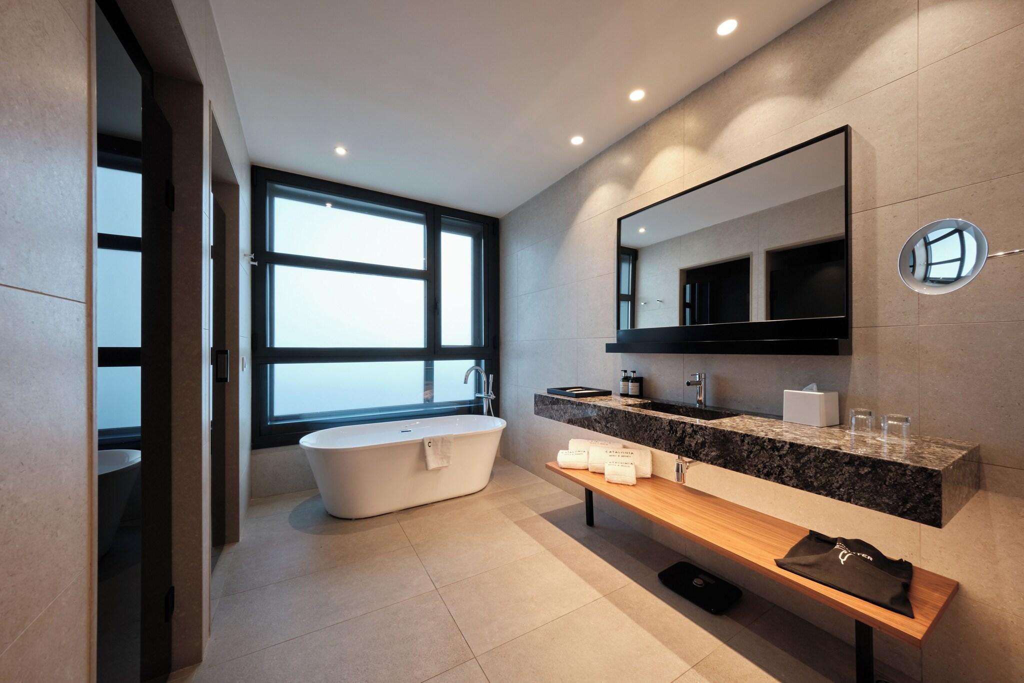 Suite with Double Bed