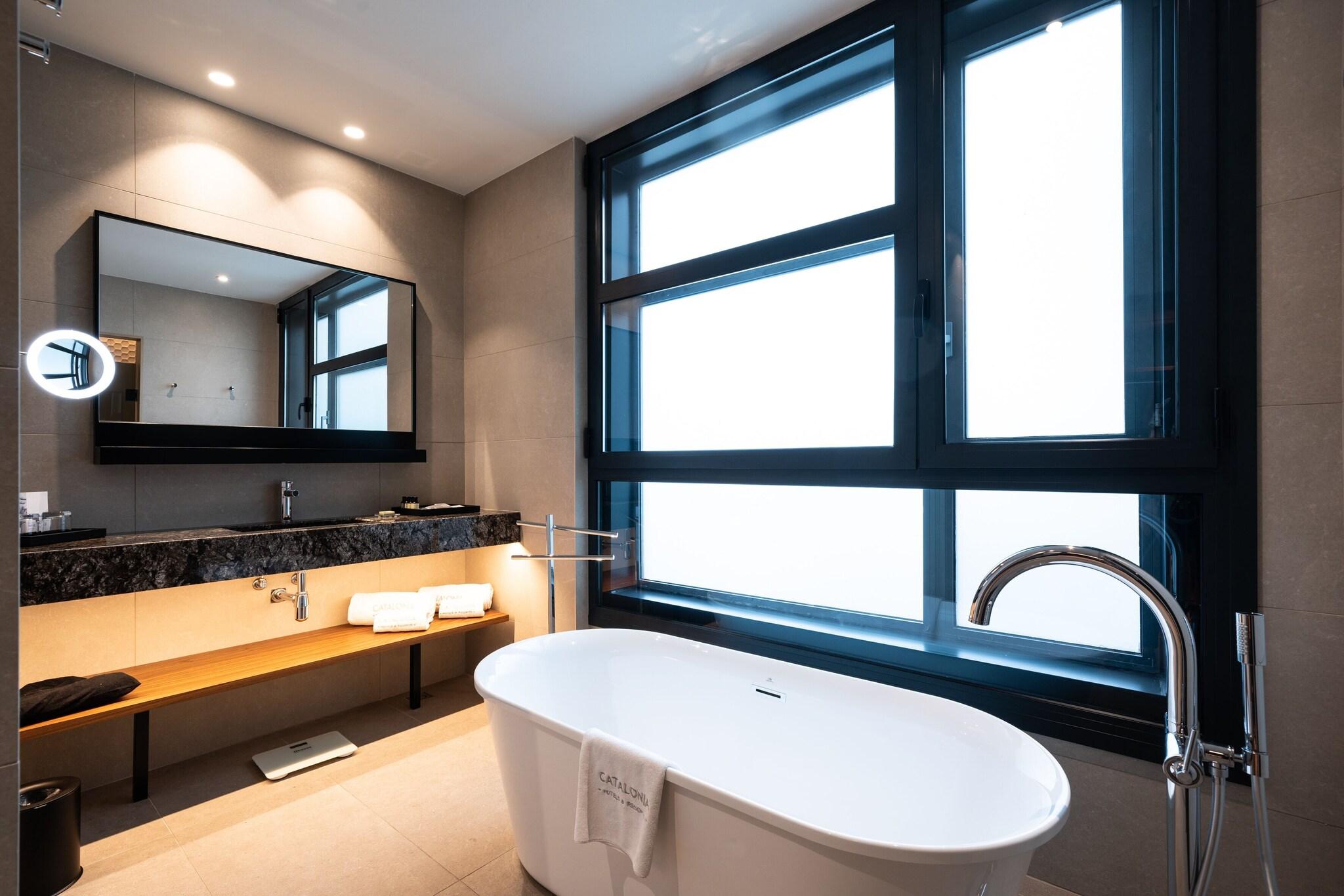 Suite with Double Bed