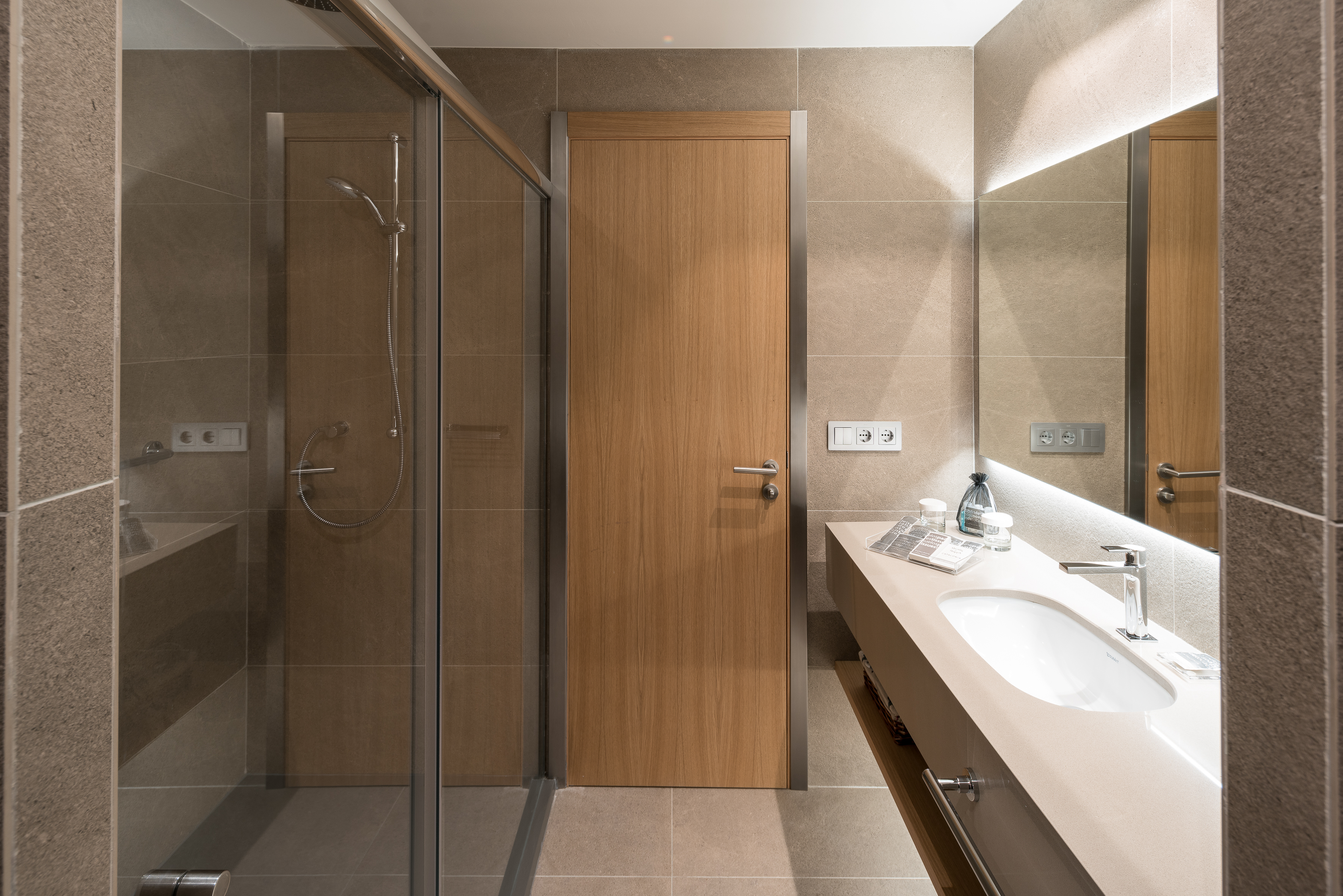 Double or Twin Deluxe