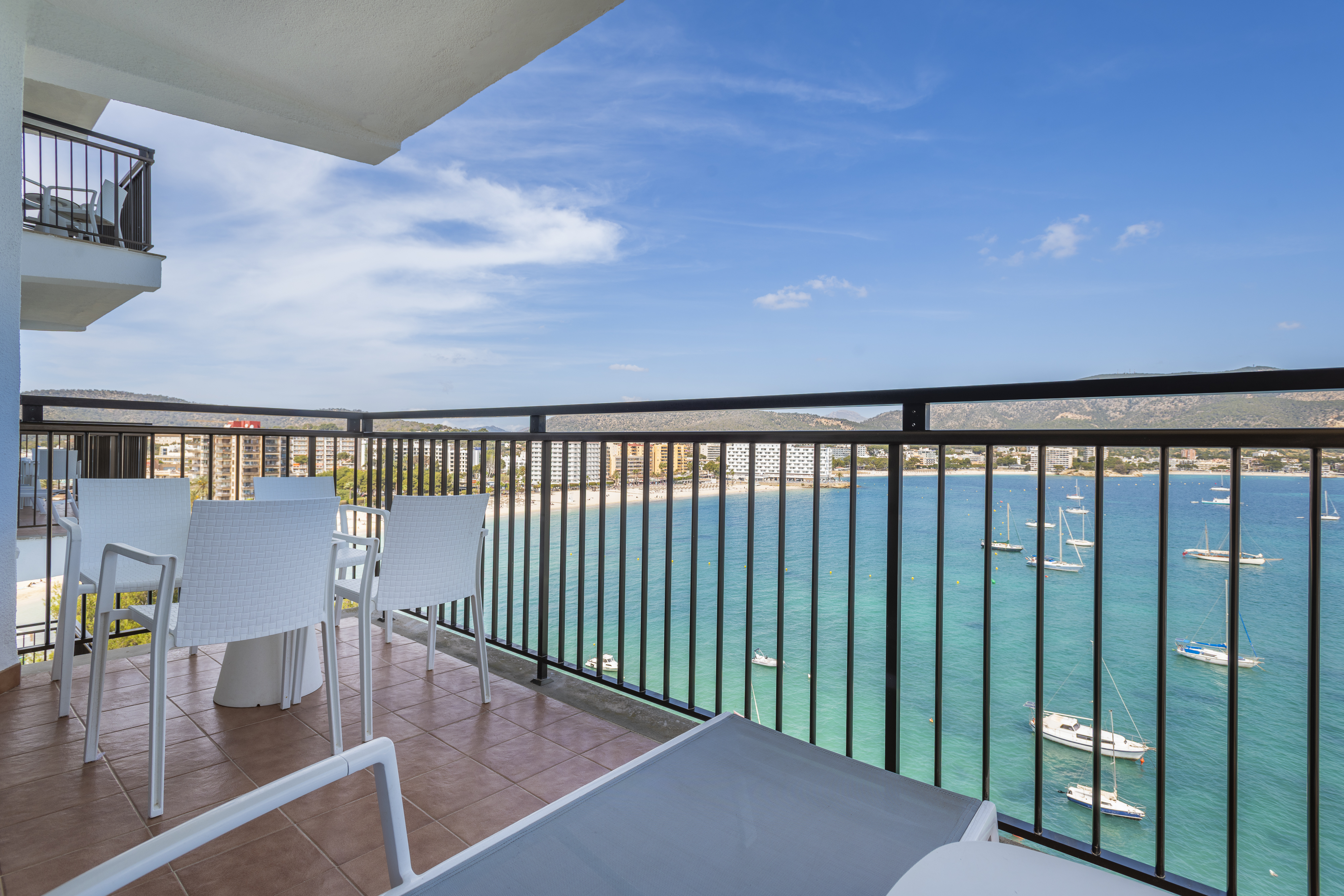 Family Room Sea View