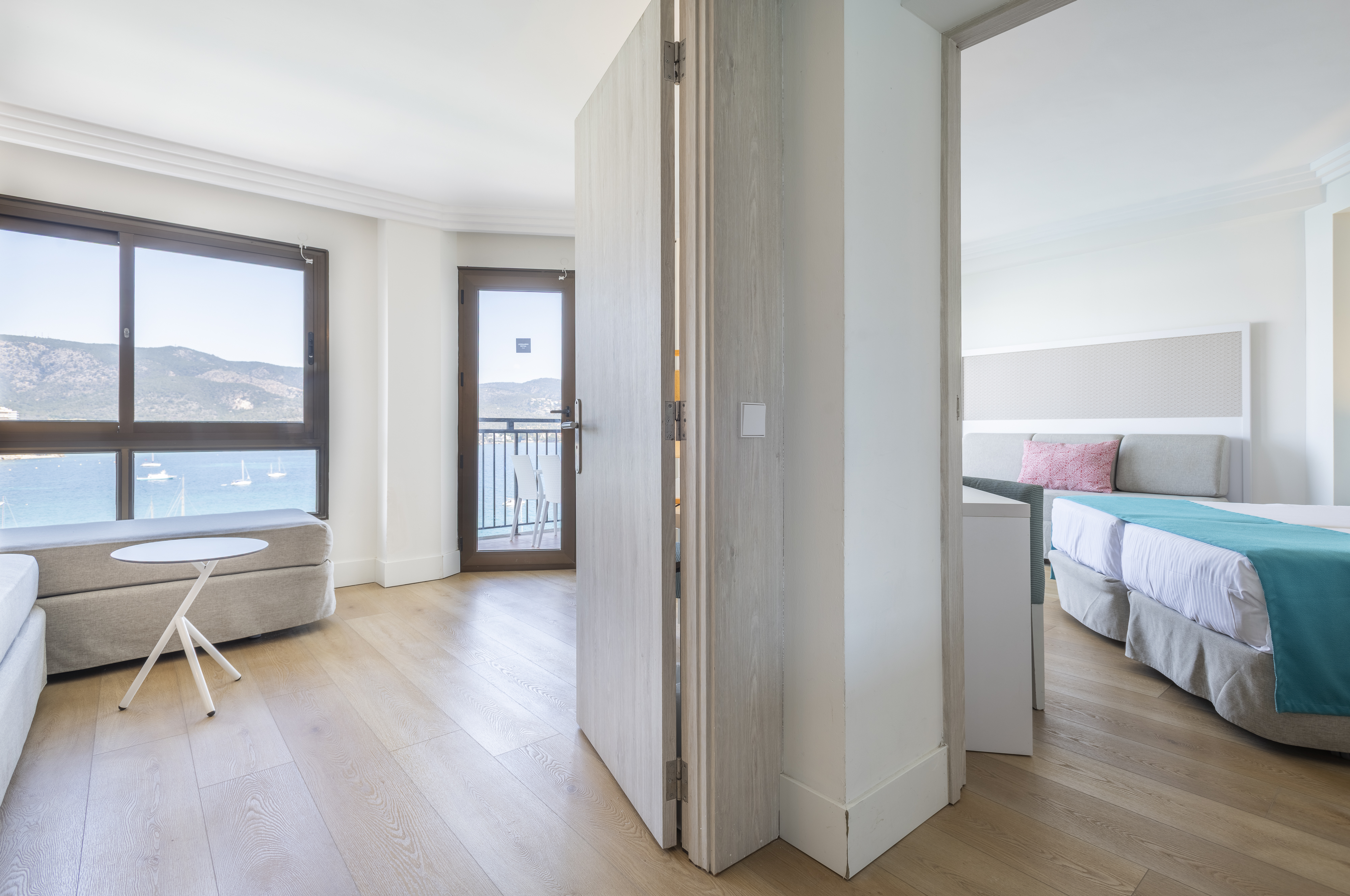 Family Room Sea View