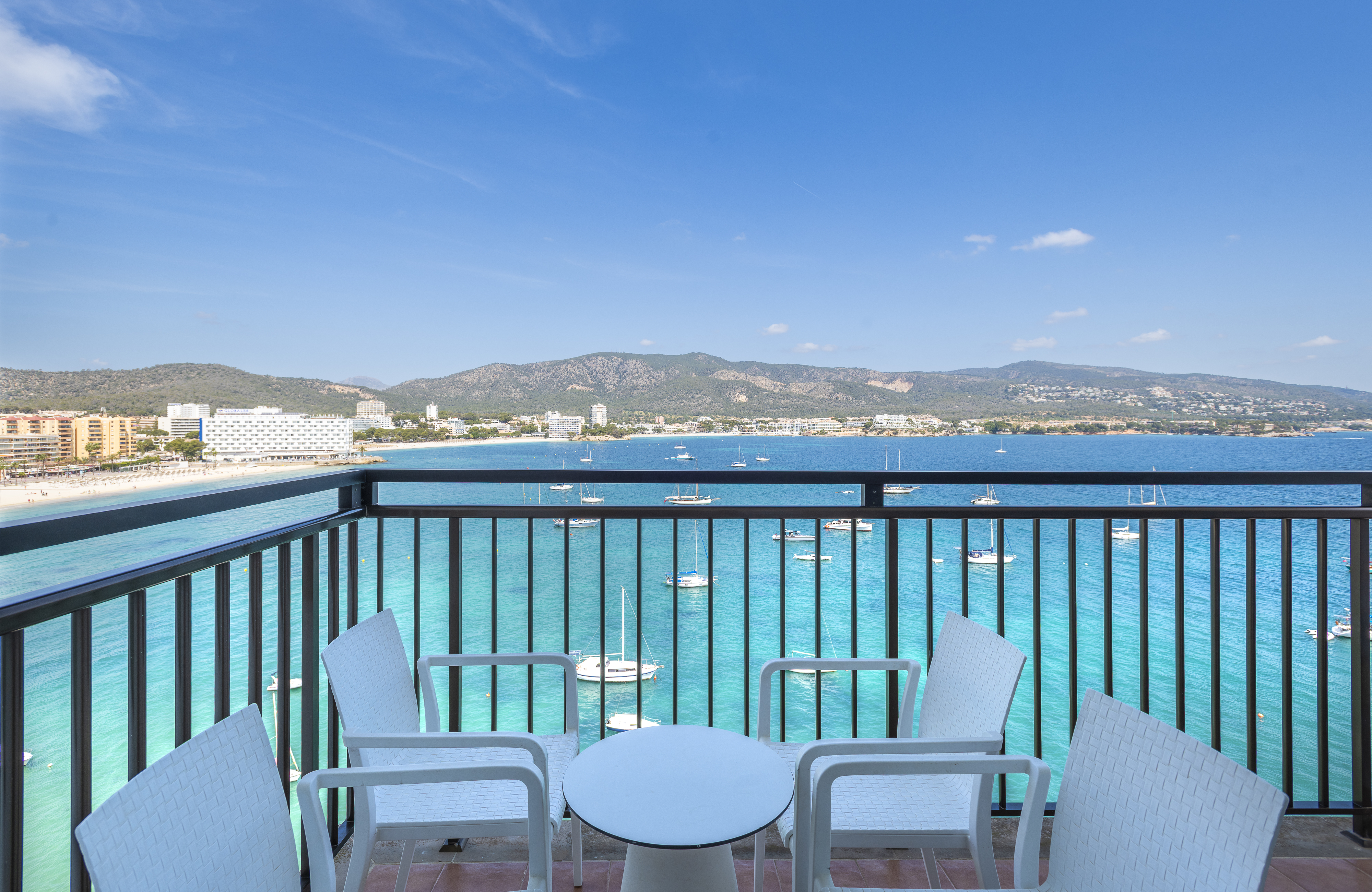 Family Room Sea View