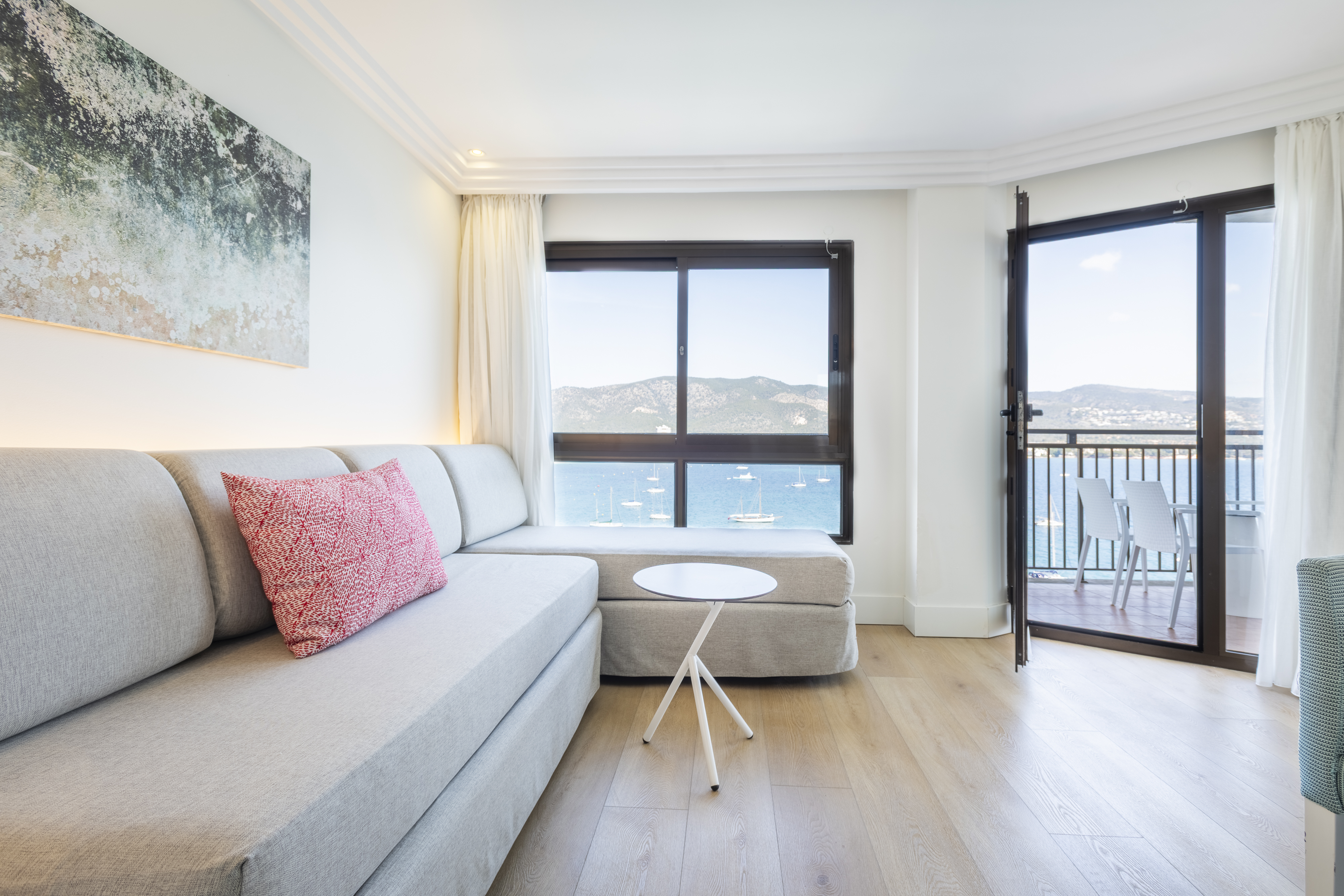 Family Room Sea View