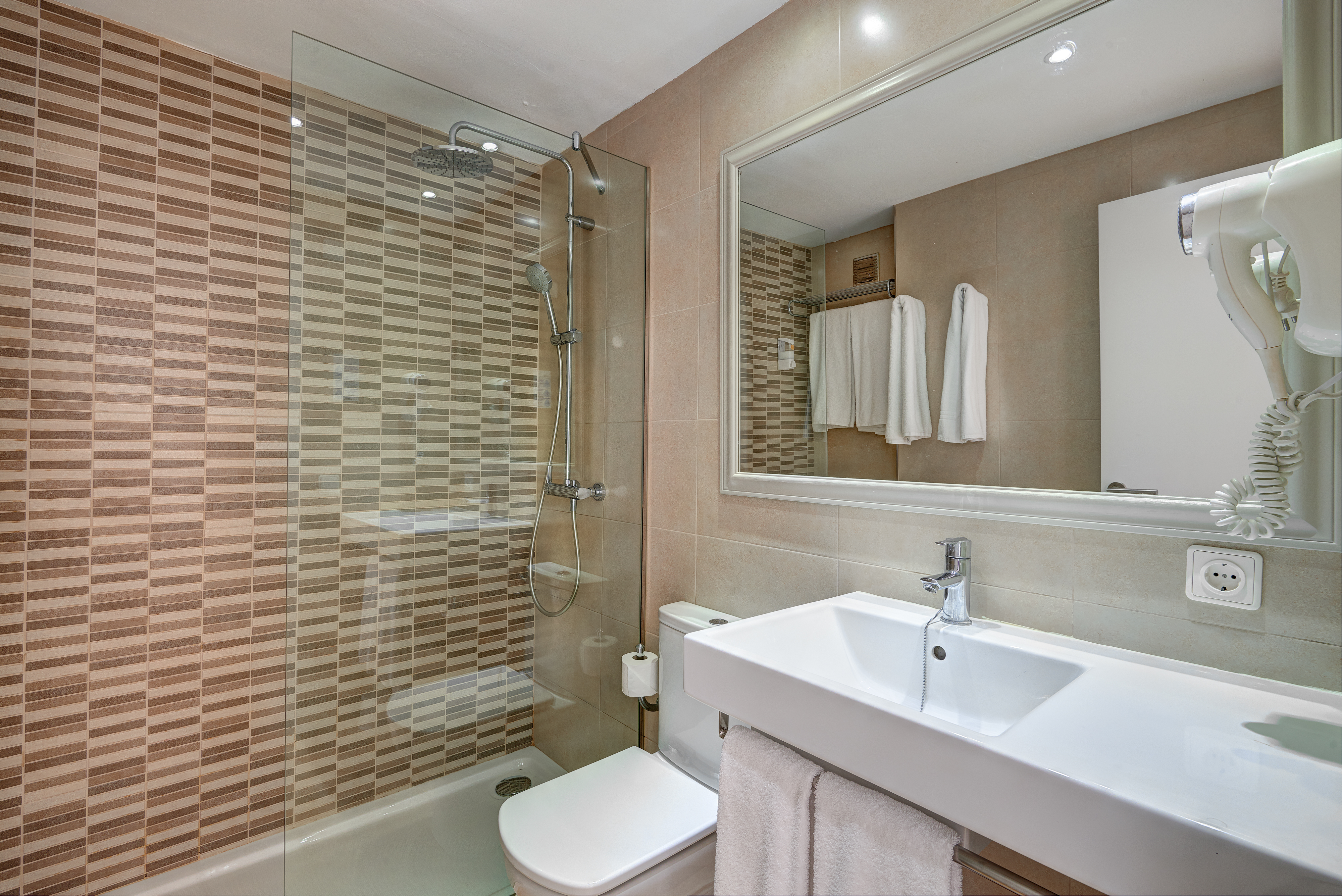 Apartment Capacity 1