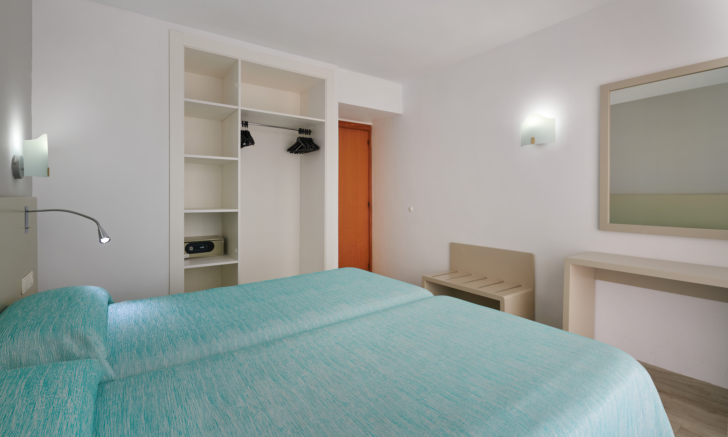 Apartment Capacity 1