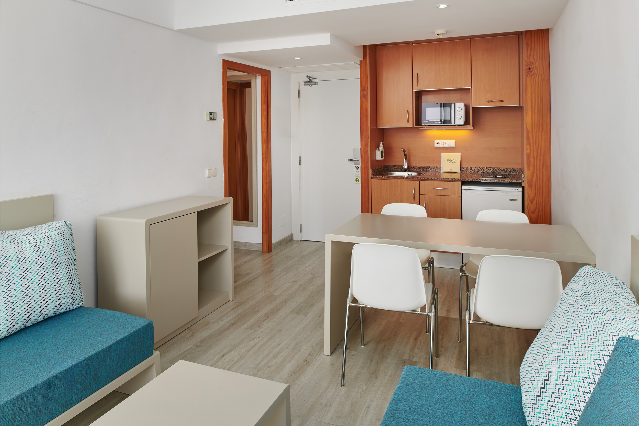 Apartment Capacity 1