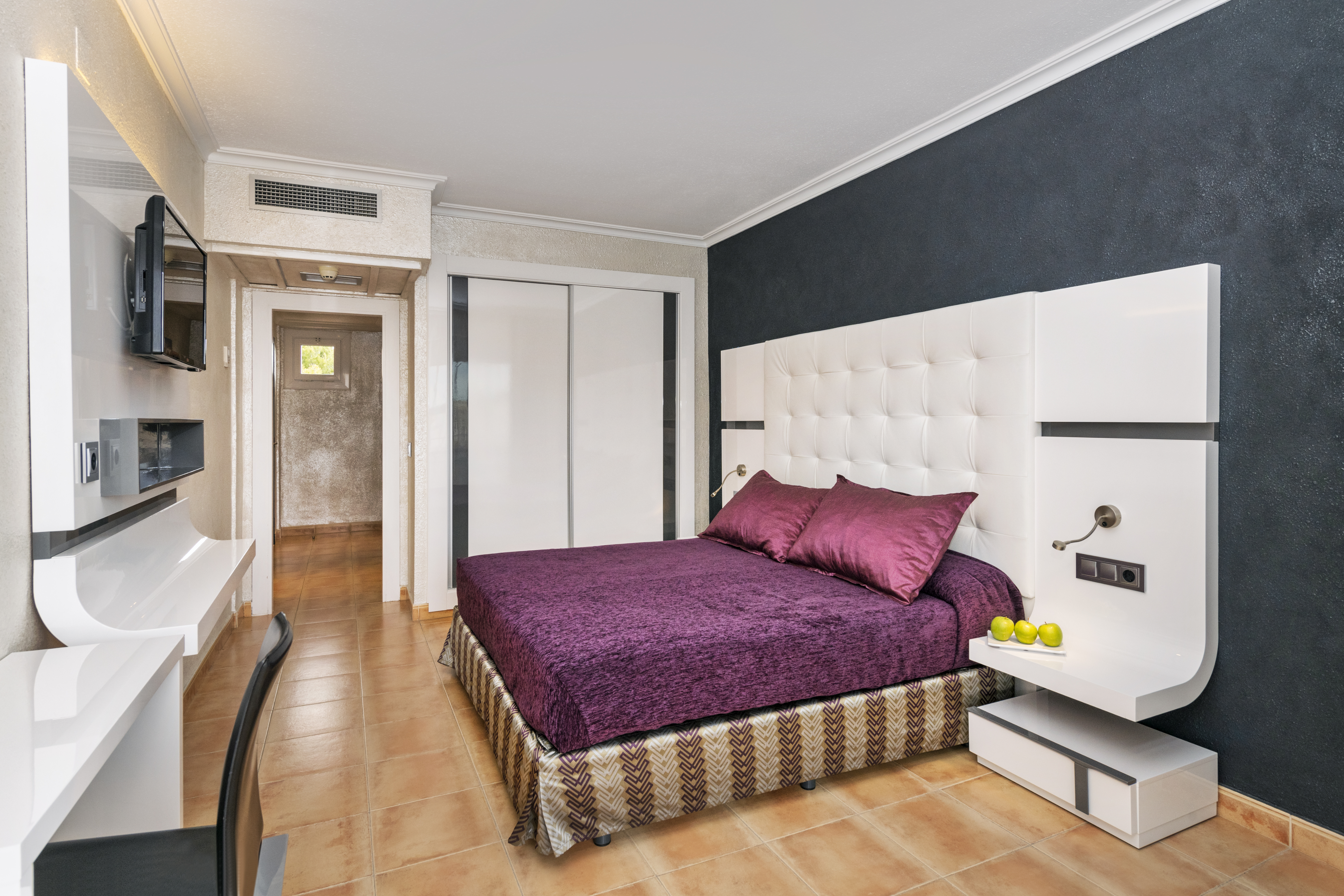 Double or Twin Deluxe