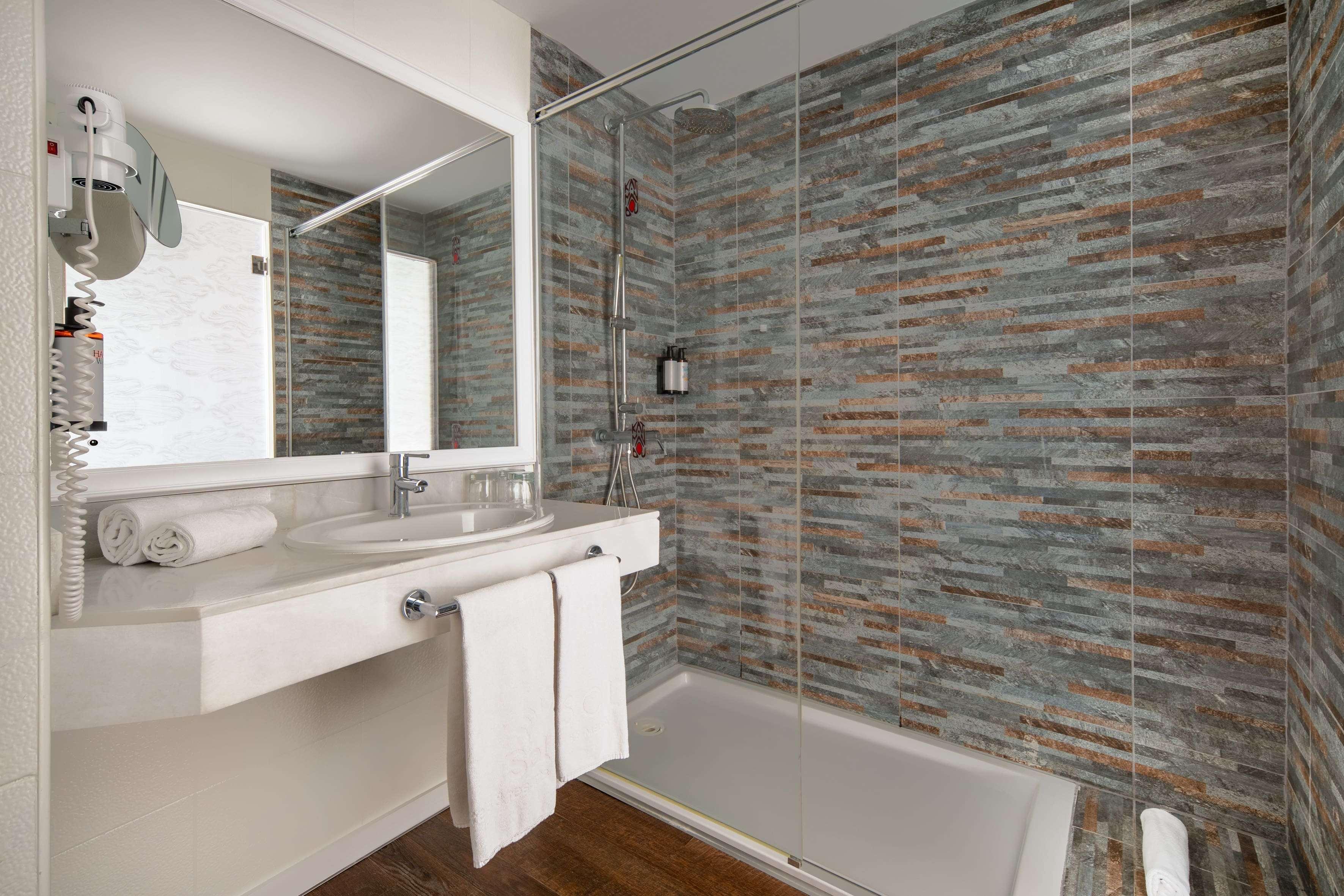 Family Room Standard