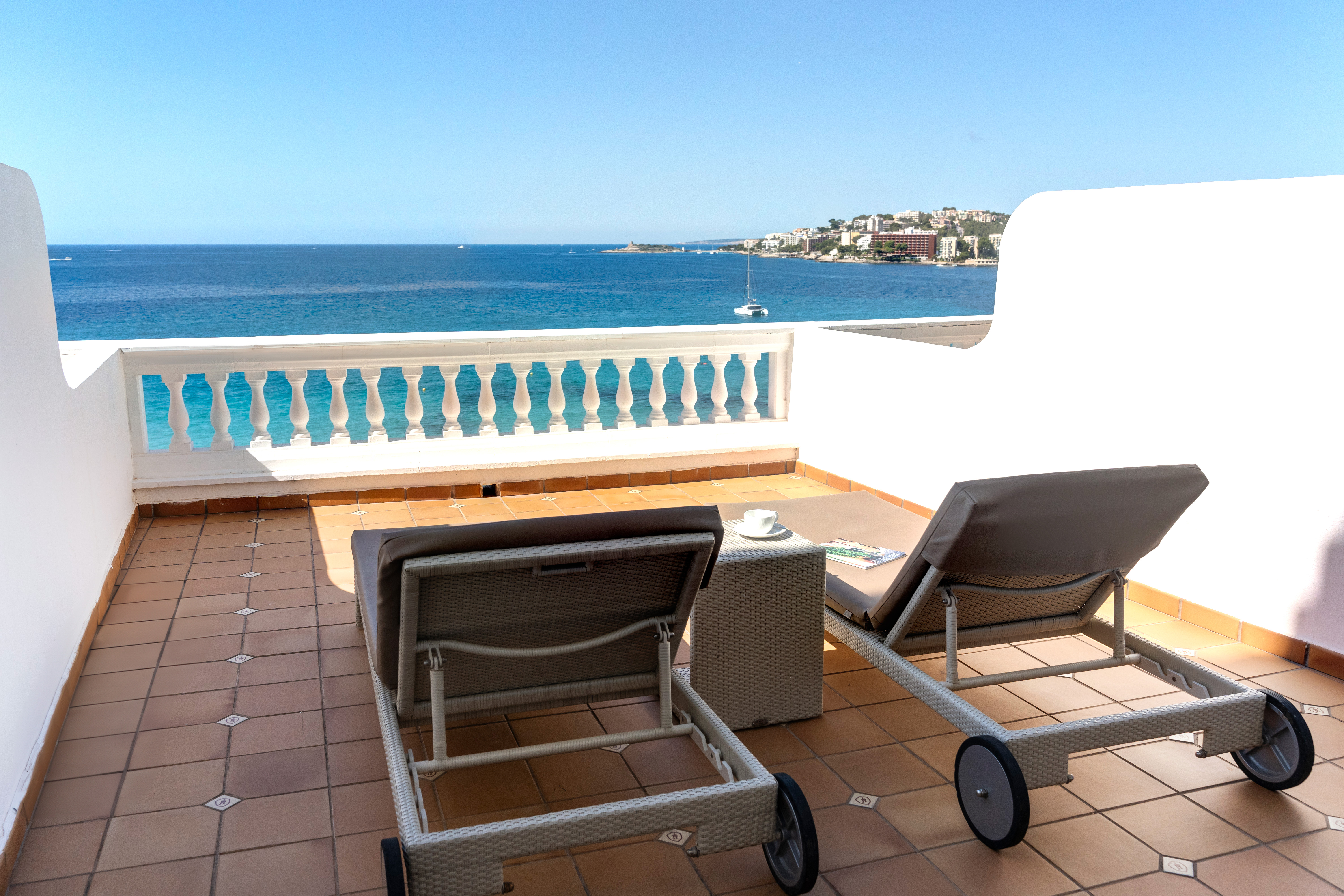 Double Single Superior Sea View