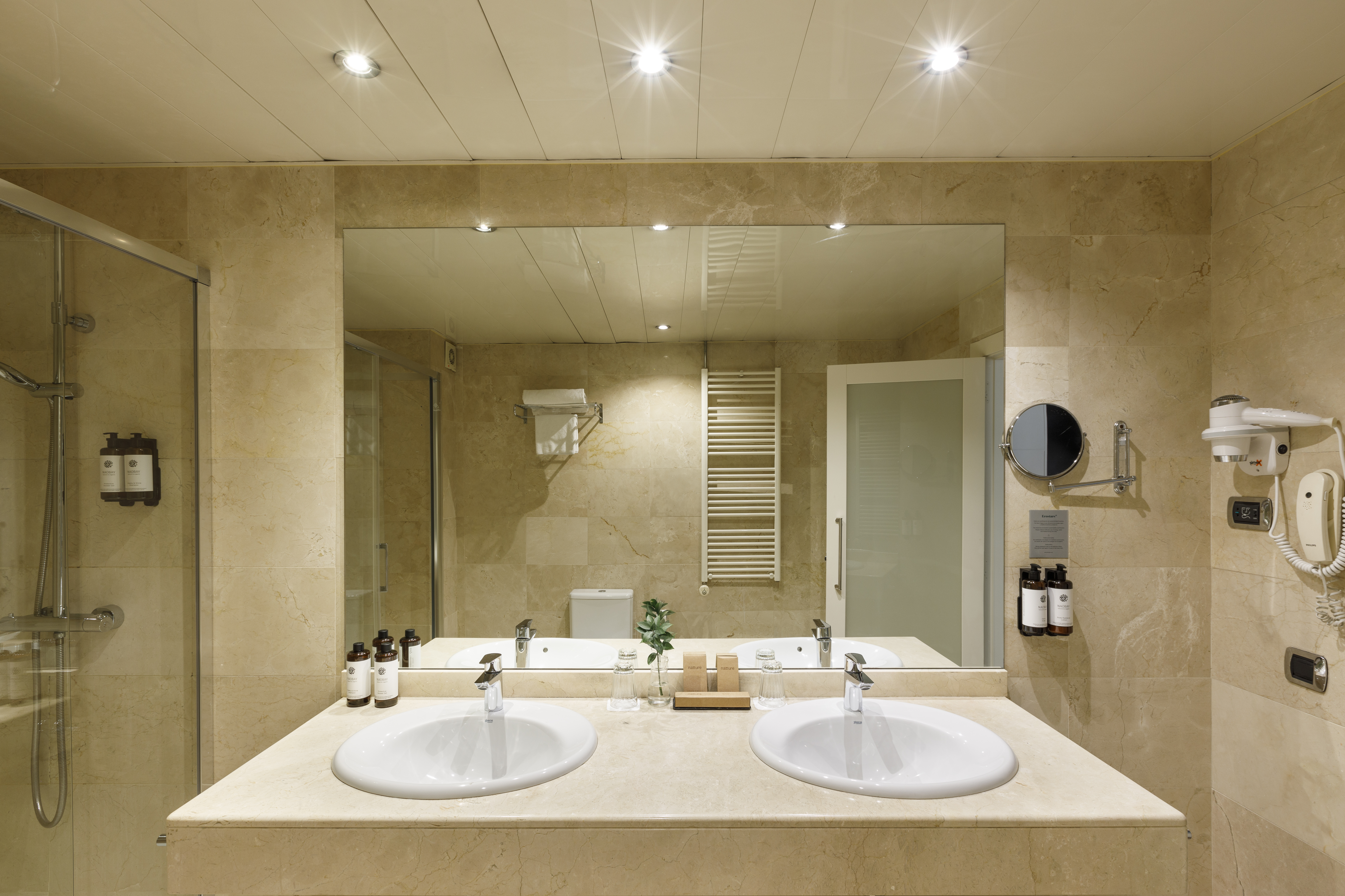 Apartment Capacity 1