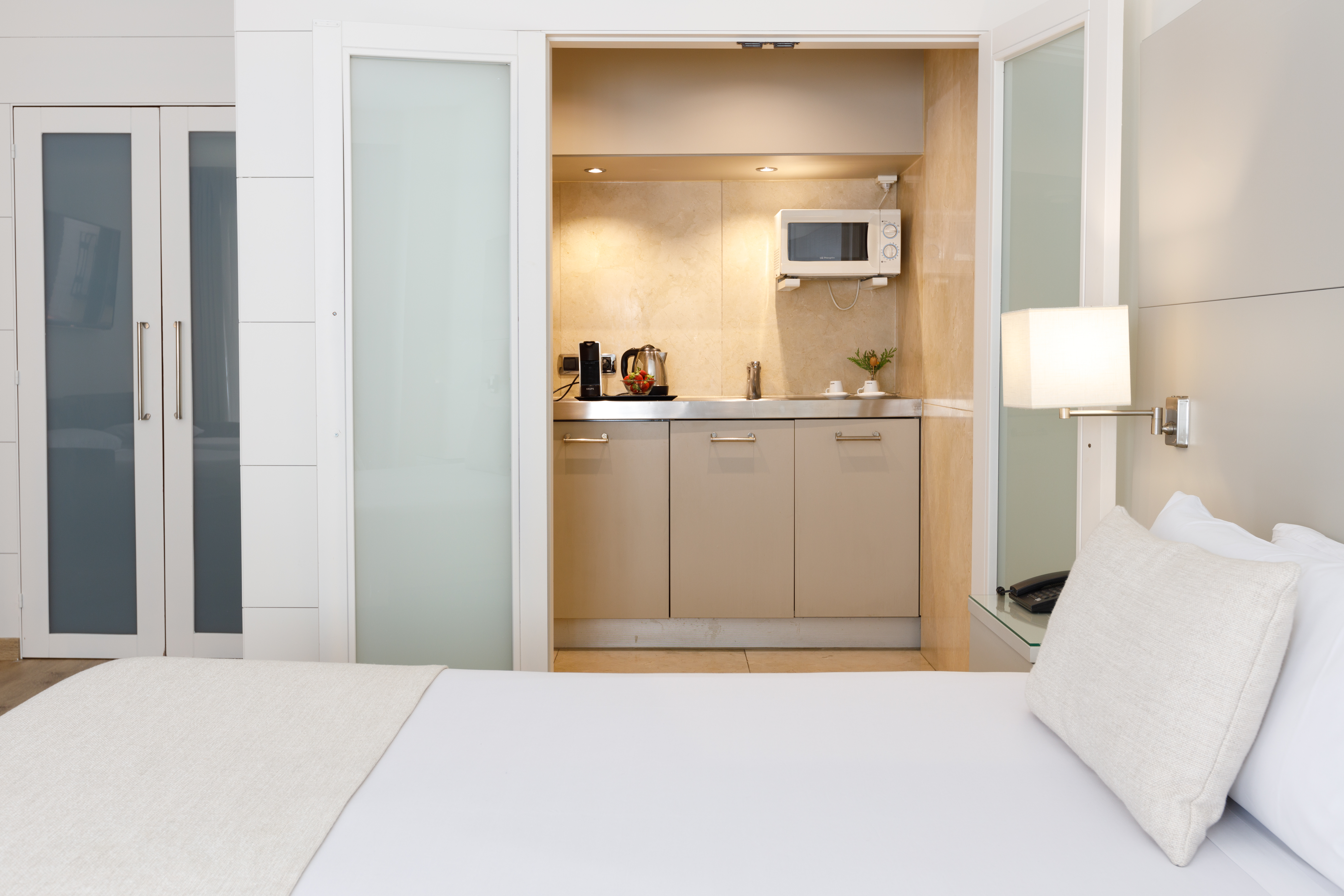 Apartment Capacity 1