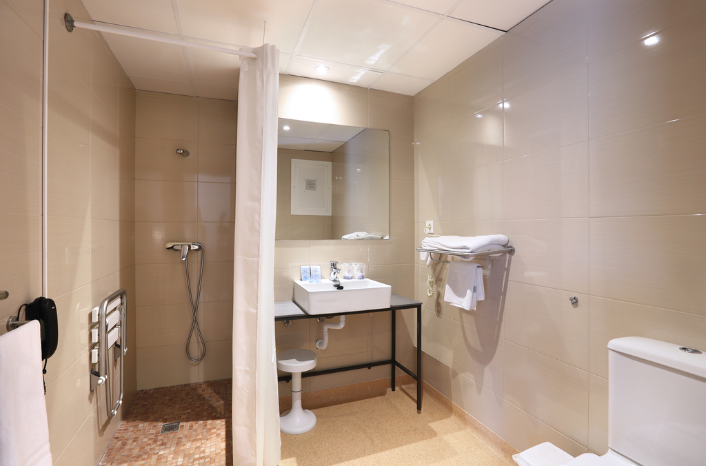 Double or Twin Pool View