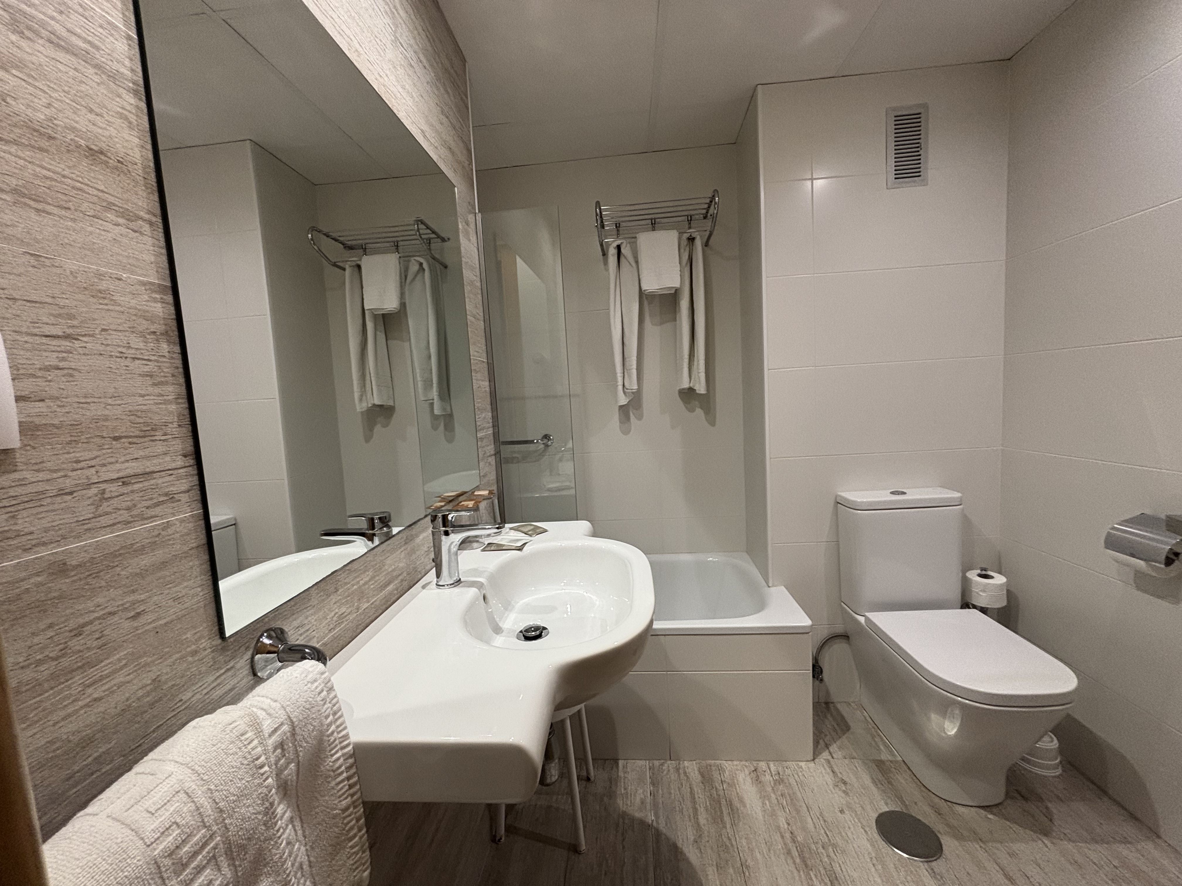 Double or Twin Standard